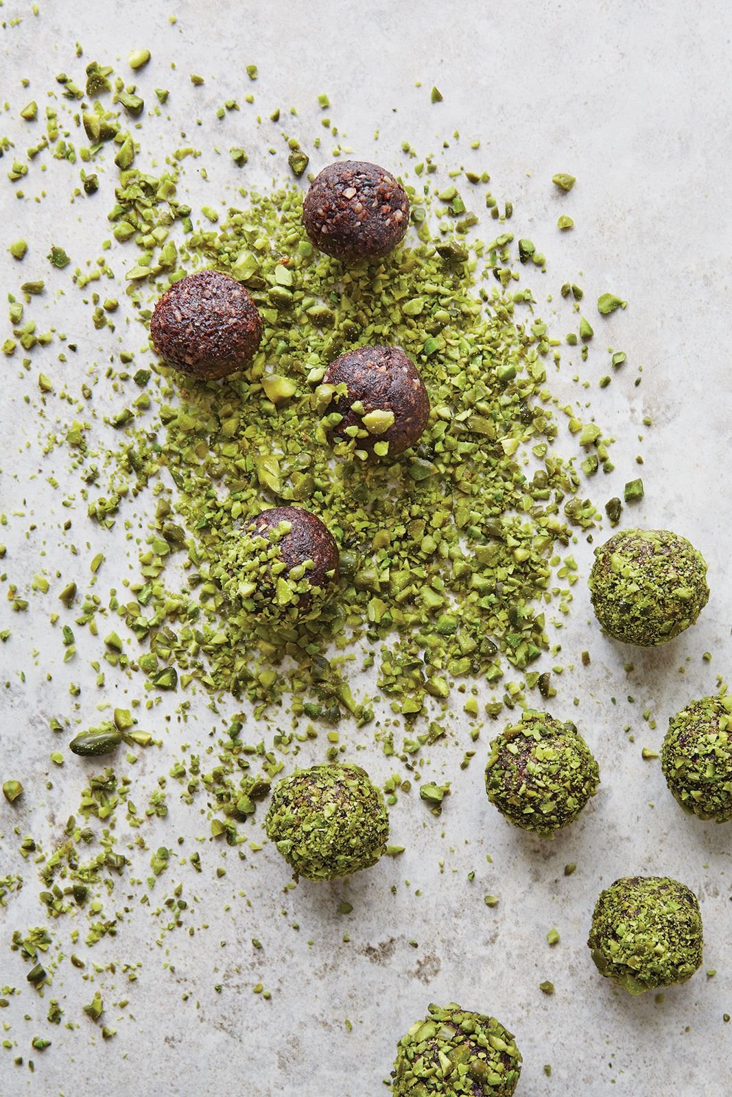 Pistachio date energy ball.jpeg