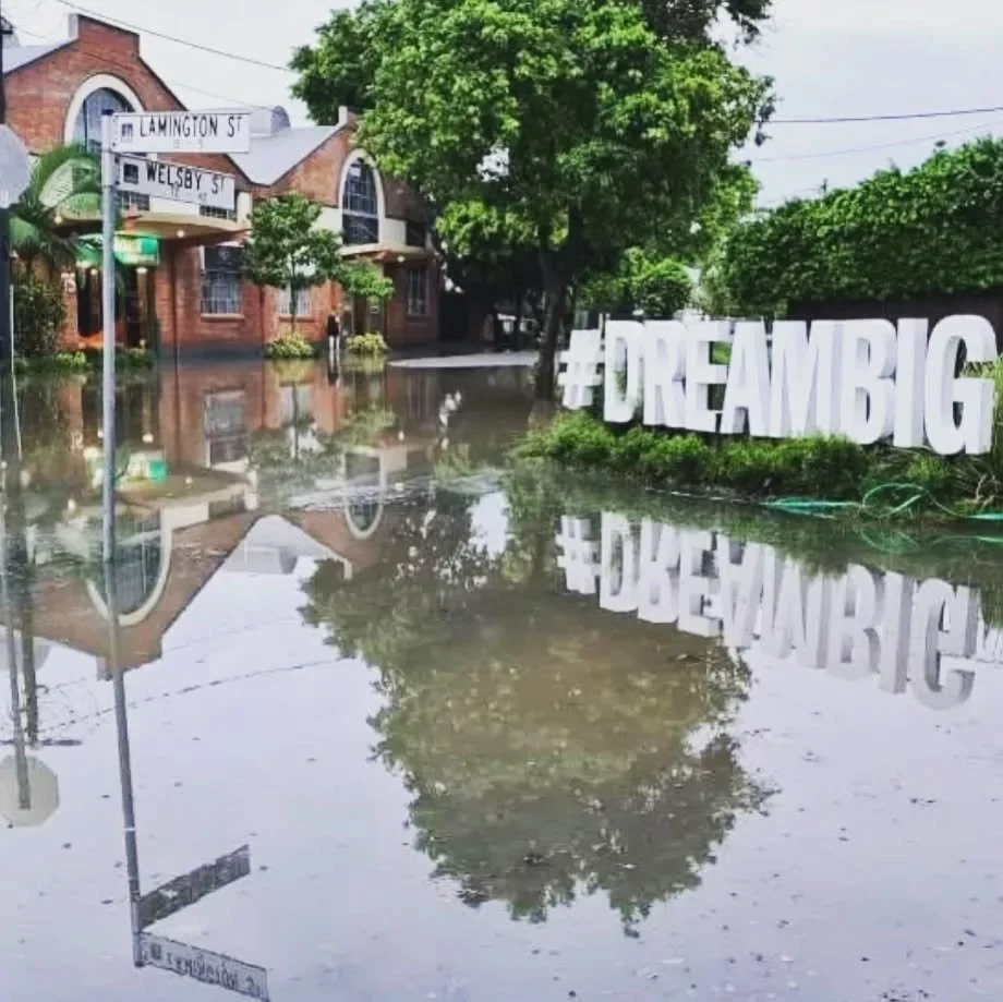 Taking a deep breath and looking back at pictures over the past few days as the floodwaters recede here at the street corner of our home in New Farm. 
.
The Groundsquad is keeping the coffee flowing at Ground New Farm and works @ground_alchemy has sl
