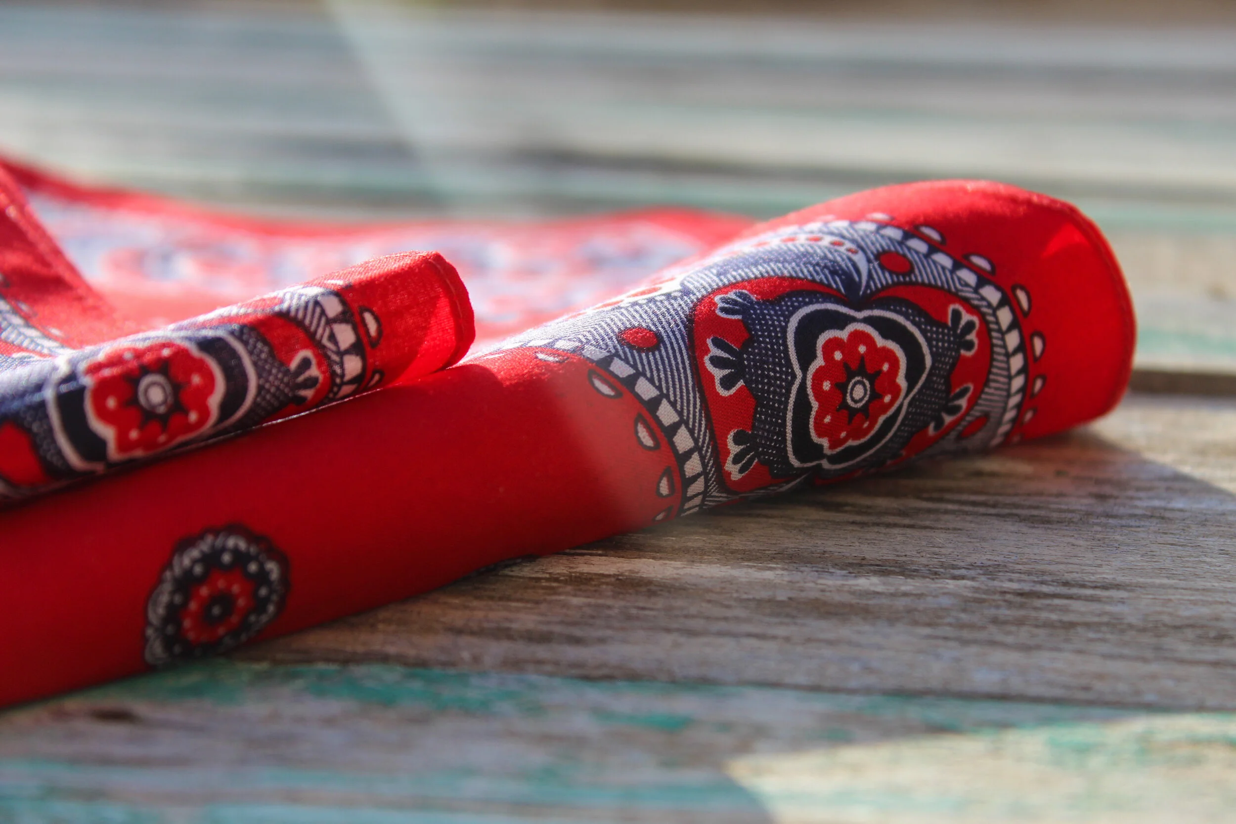 Home — The Dutch Handkerchief Company