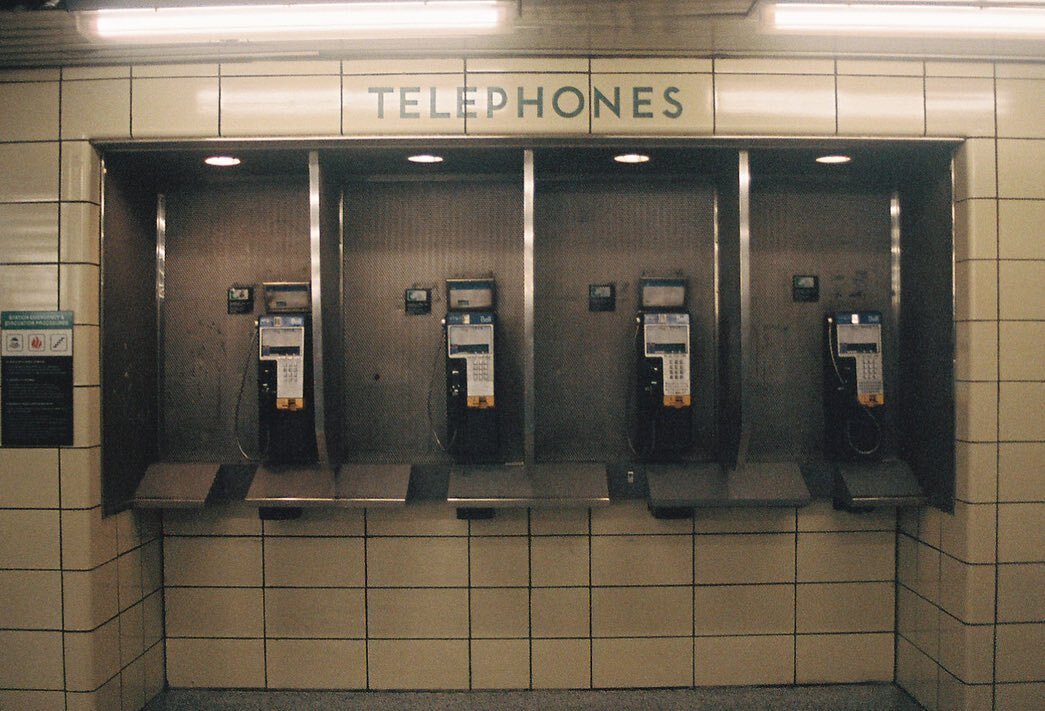 They still have phone booths in metro stations in Toronto (2022). 
Shot on Kodak Porta 400 film 🎞 
.
.
.
#kodakportra400 #toro #canada🇨🇦 #phonebooth #35mm #35mmfilm #35mmstreetphotography #kodakfilm #ishootfilm