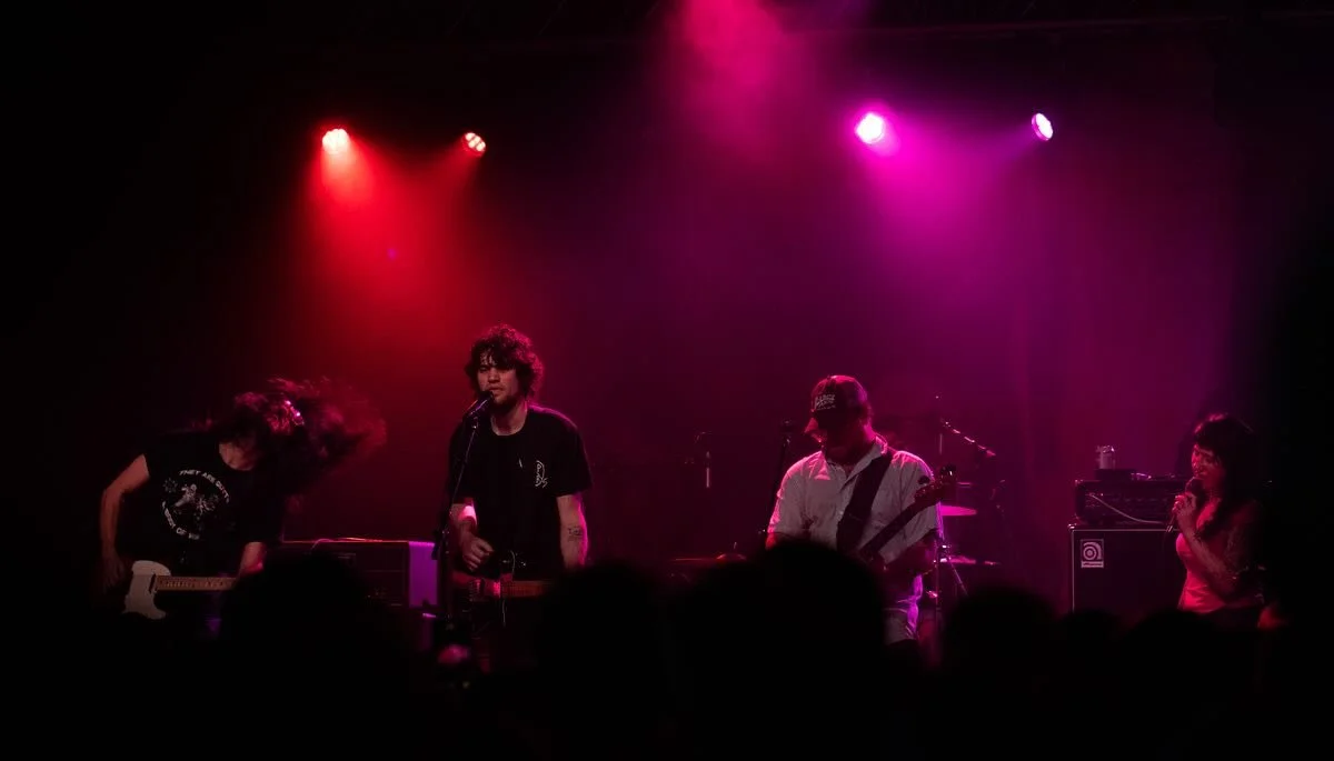 @mjlenderman and Karly Hartzman of @wednesday_gurl at @catscradlenc shot for @jamandtoastlive pt.1 ❤️ 

Stay tuned for more photos and an article coming up on @jamandtoastlive! 

#mjlenderman #catscradle #indiemusic #wednesday #jamandtoastlive #music