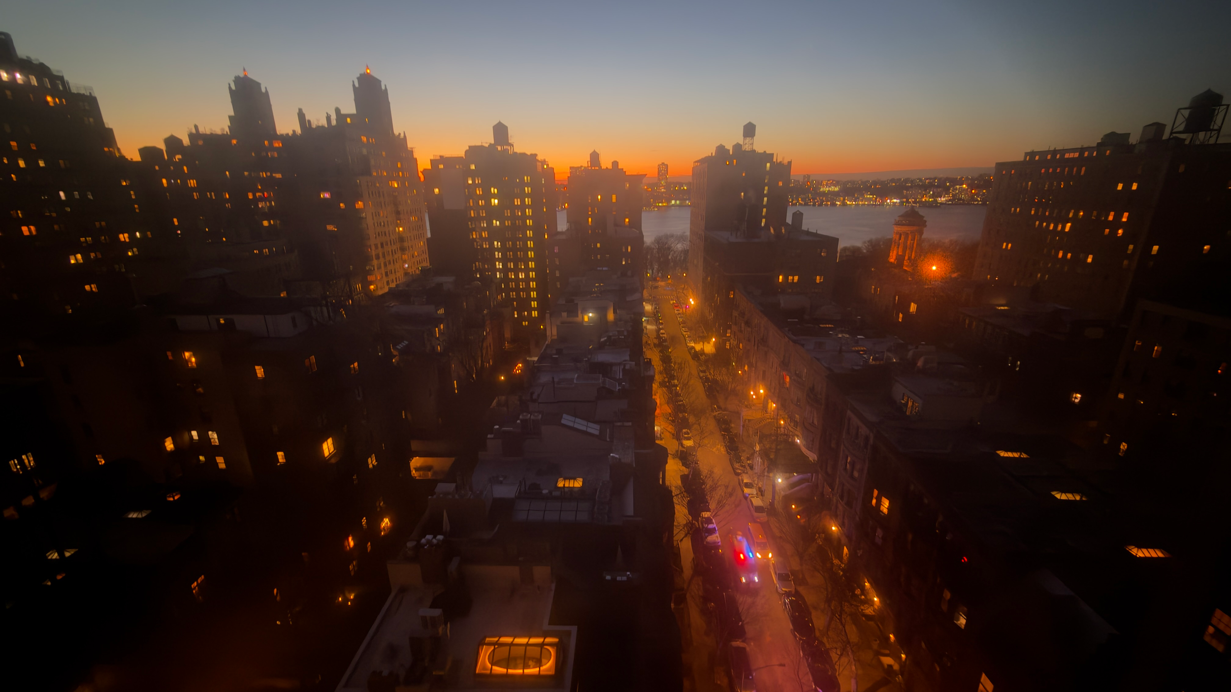 NYC DUSK.png