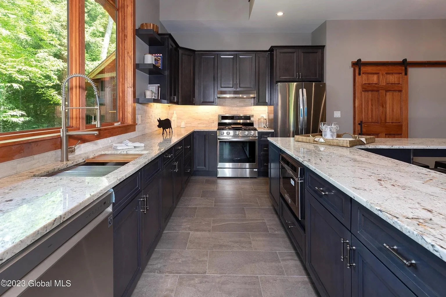 the woods kitchen 2.jpeg