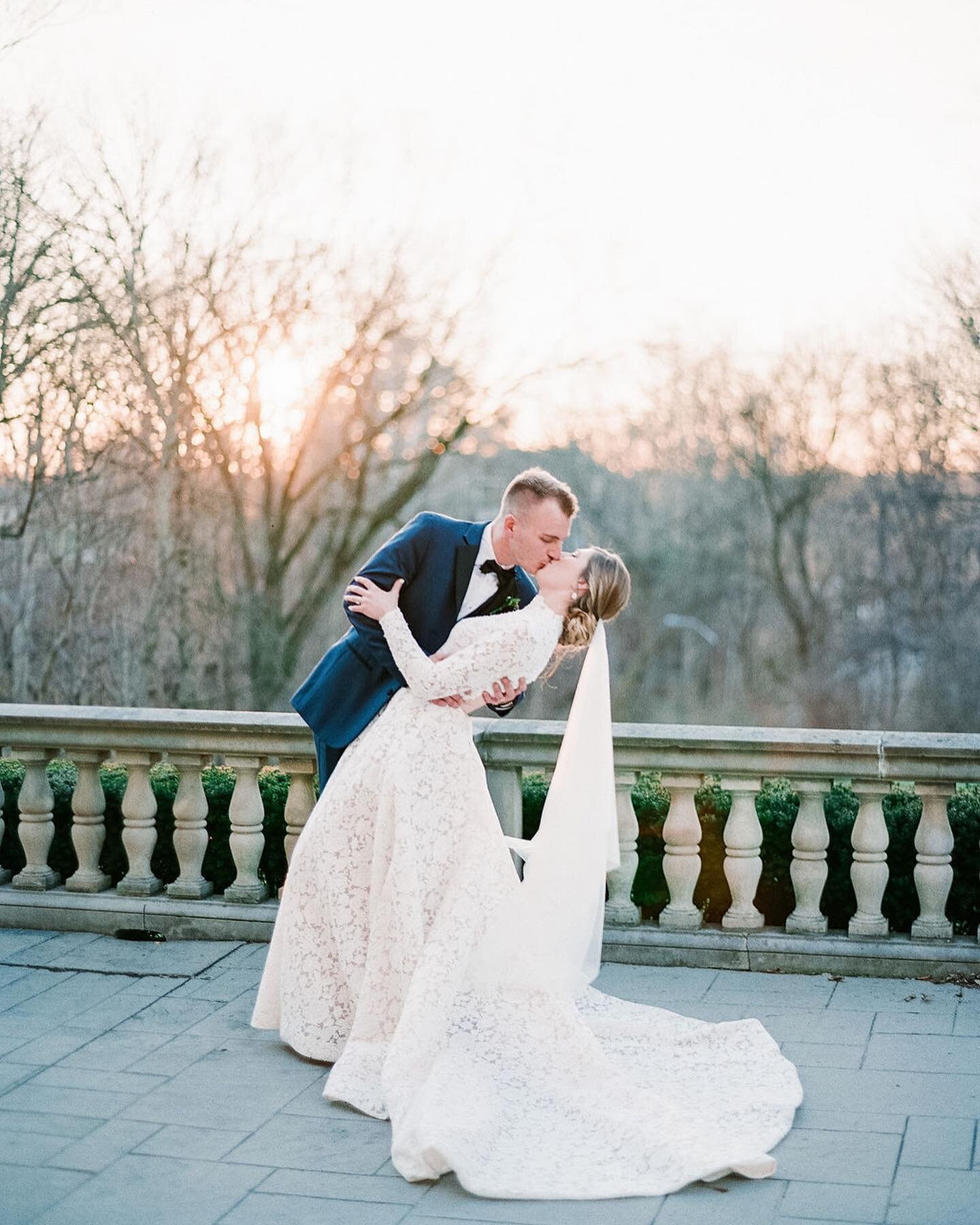 D R E A M Y 

The fabulous @kristen_bowen_photography captured Melissa &amp; Matt&rsquo;s day so beautifully. I absolutely love it when photographers use film to create dreamy images like these ✨

Vendor dream team:
Venue: @laurelhallindy 
Coordinati