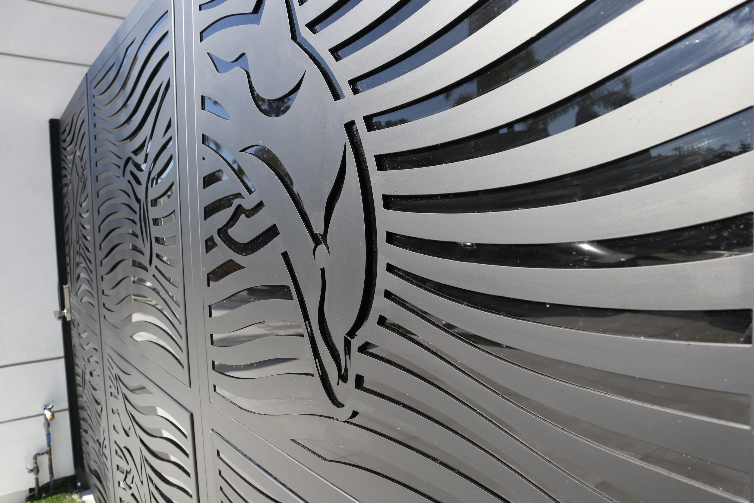 Custom Gate Design AM4.JPG