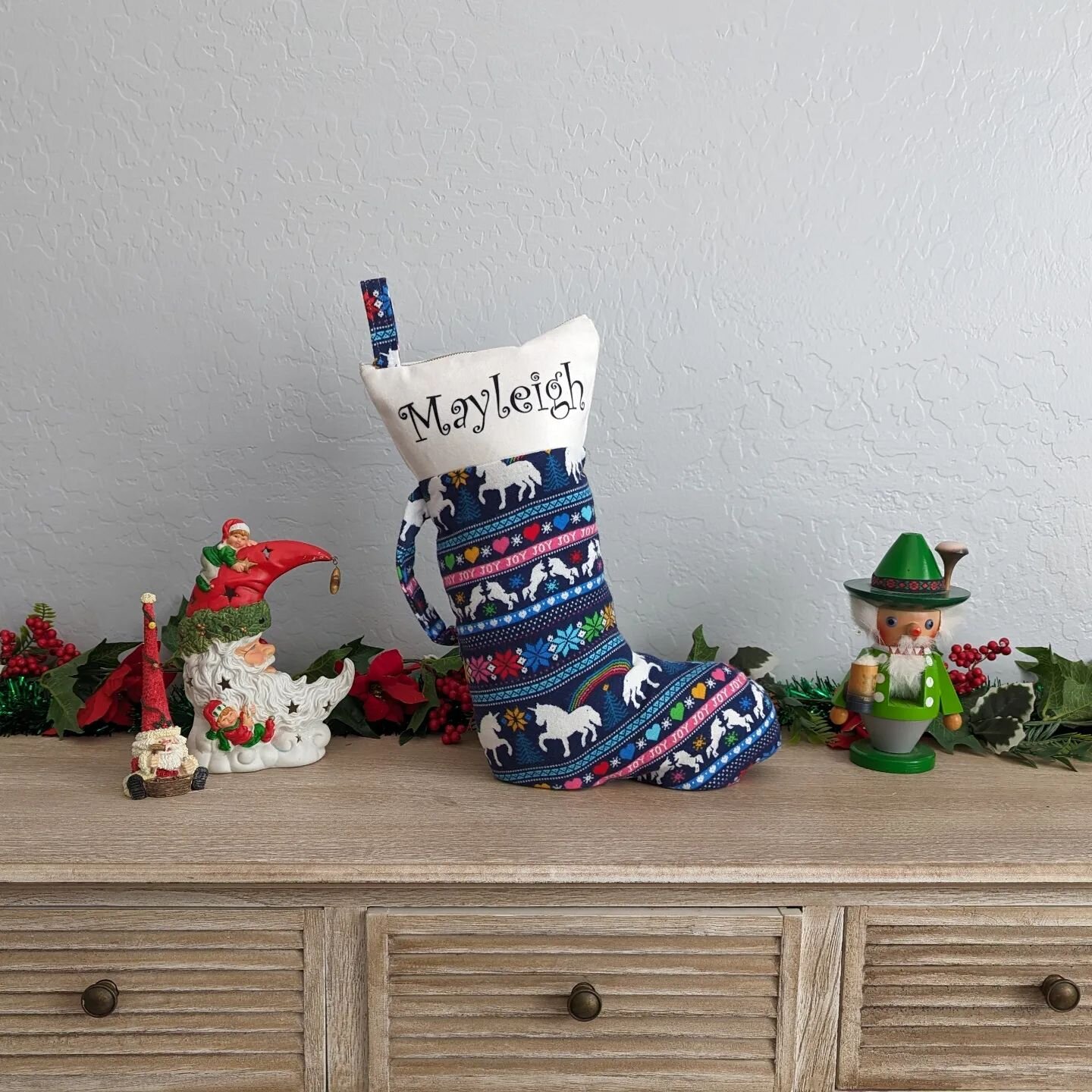 I love seeing all of the different names that come in for custom orders. Definitely one of my favorite things about making stockings is personalizing them! 
#shopsmall #christmas #family #gilbert #gilbertaz #unzipchristmastogether