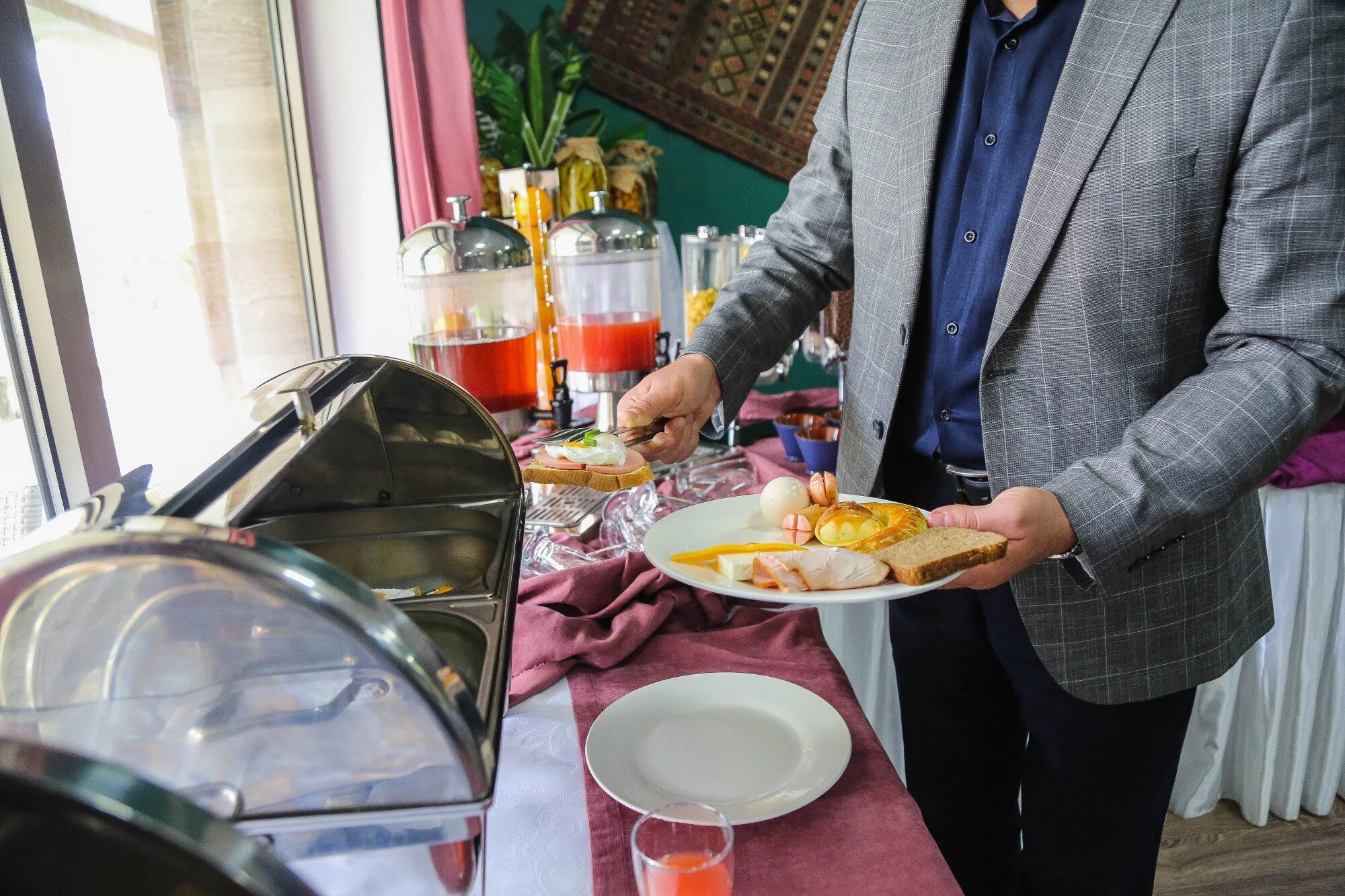 Evening Catering for Offices & Private Events