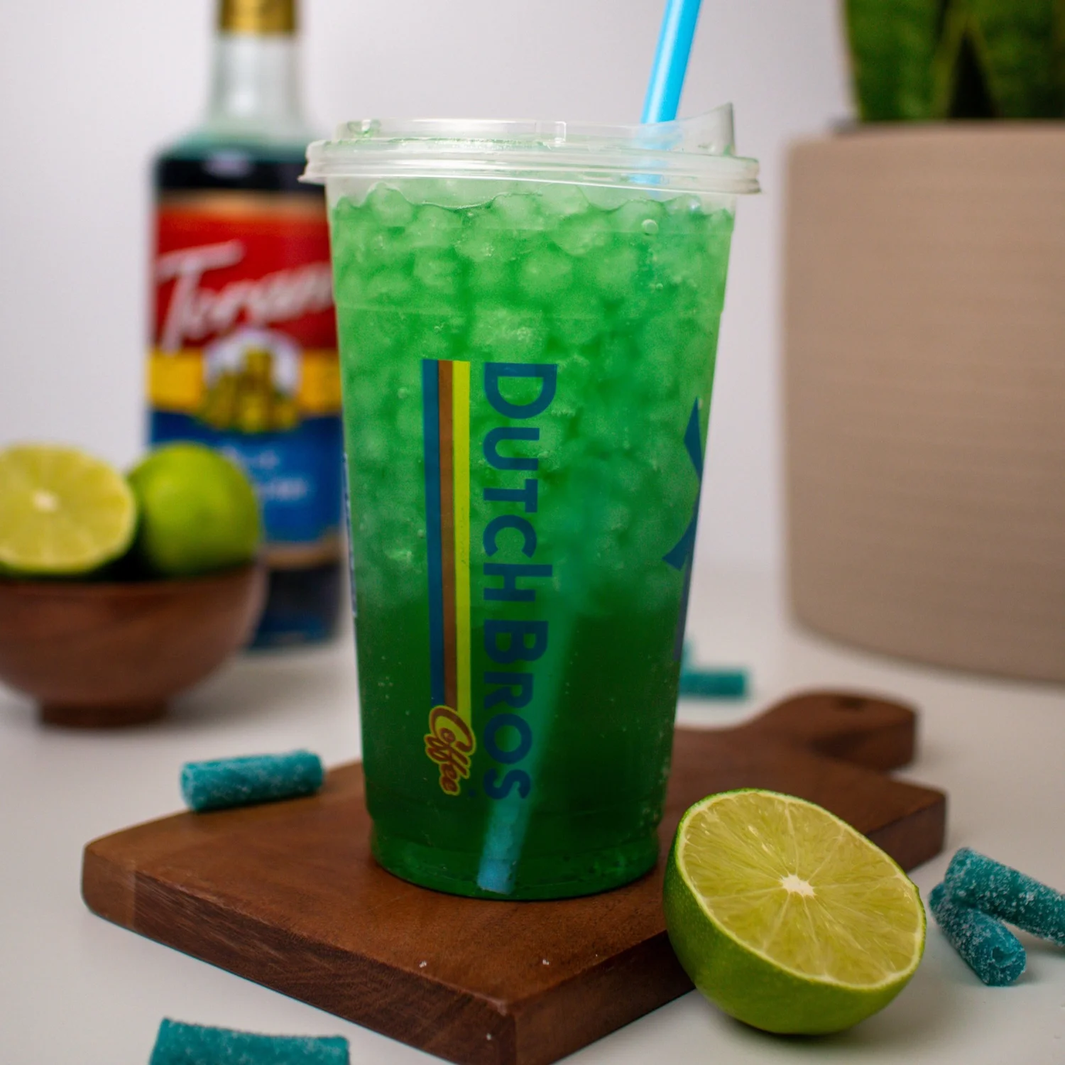 Elevate your energy levels with this easy Dutch Bros Copy Kat Electric