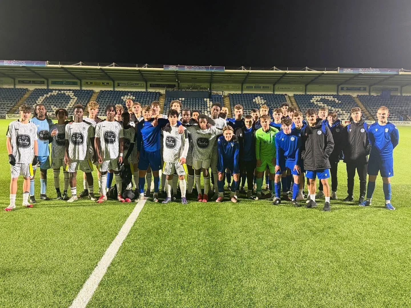 We would like to thank everyone at @officialqosfc for hosting our U18s last night.

We took the lead with Nawfal scoring a fantastic goal from 25 yards. 
In the second half, They came back strongly and found the equaliser.

Kebba then converted a pen