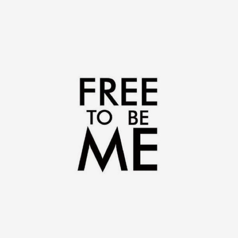 Life recently 👉🏽 
Life recently has been slower, softer, deeper.
Less noise. More truth.
More embodied choices. Fewer forced ones.

This season is teaching me that ease is earned through alignment, not force or control.
If you&rsquo;re in a quiet r