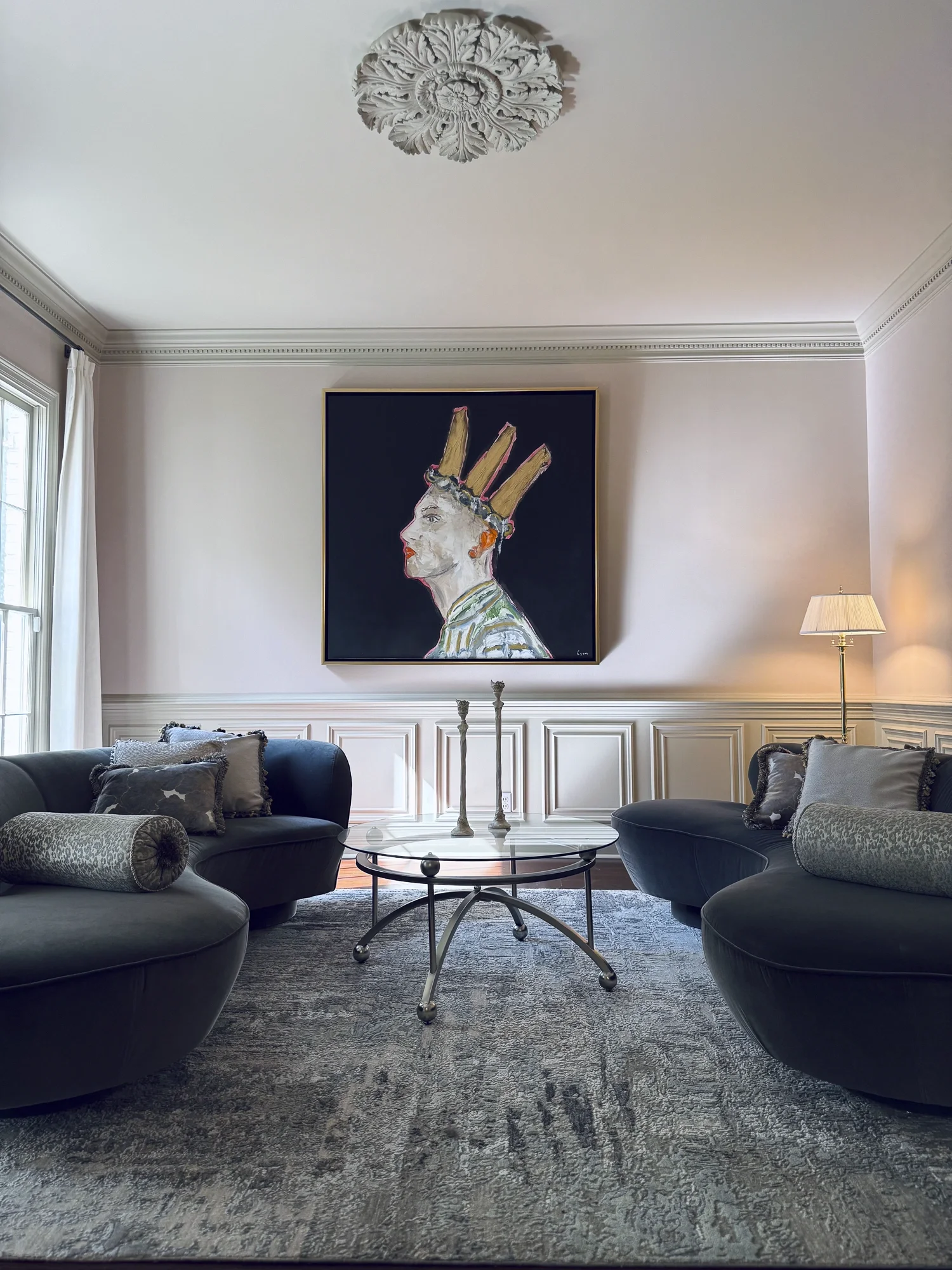 Space: Private Residence, Entertainment Area
Artist: Tony Mose, On Figurative