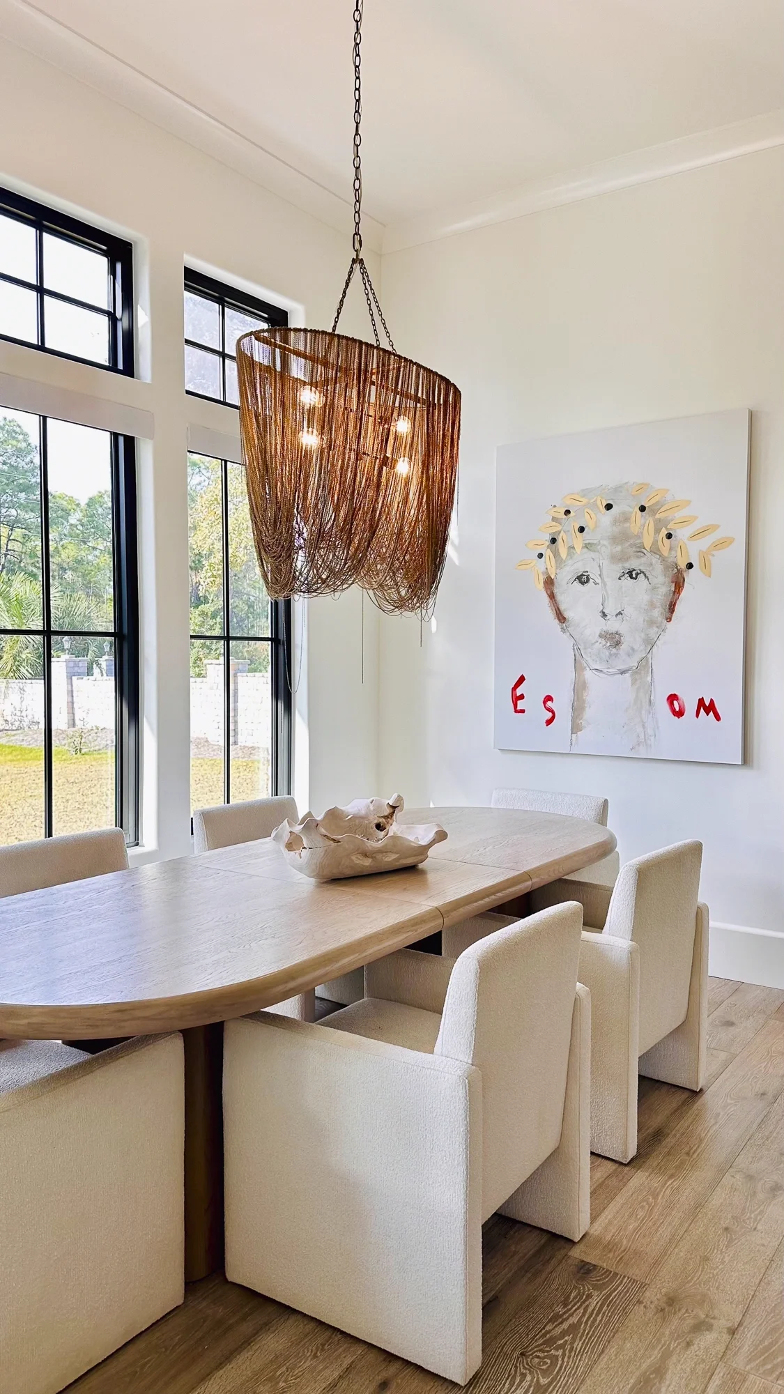Space: Private Residence, Dining Room
Artist: Tony Mose, On Figurative