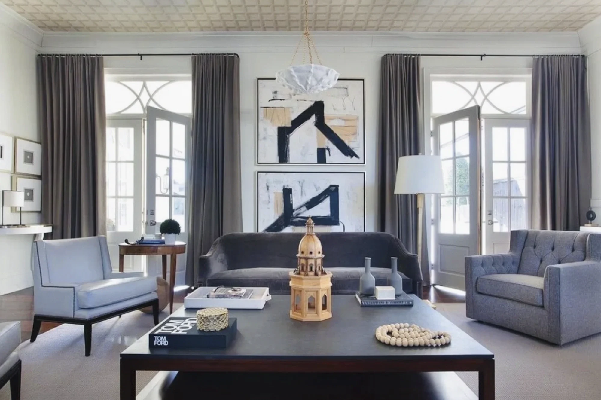 Space: Private Residence, Great Room
Artist: Tony Mose, On Abstract