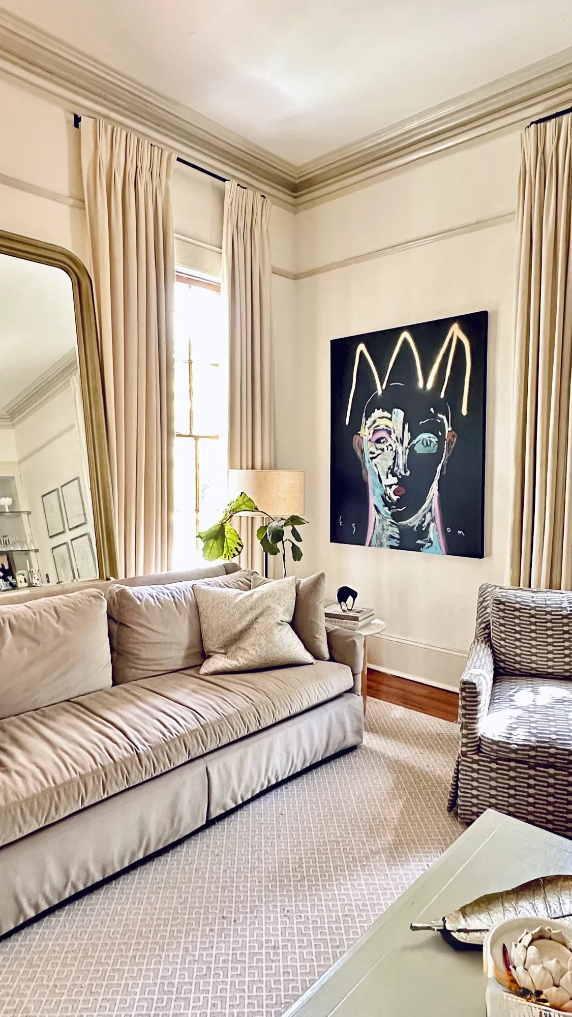 Space: Private Residence, Living Space
Artist: Tony Mose, On Figurative