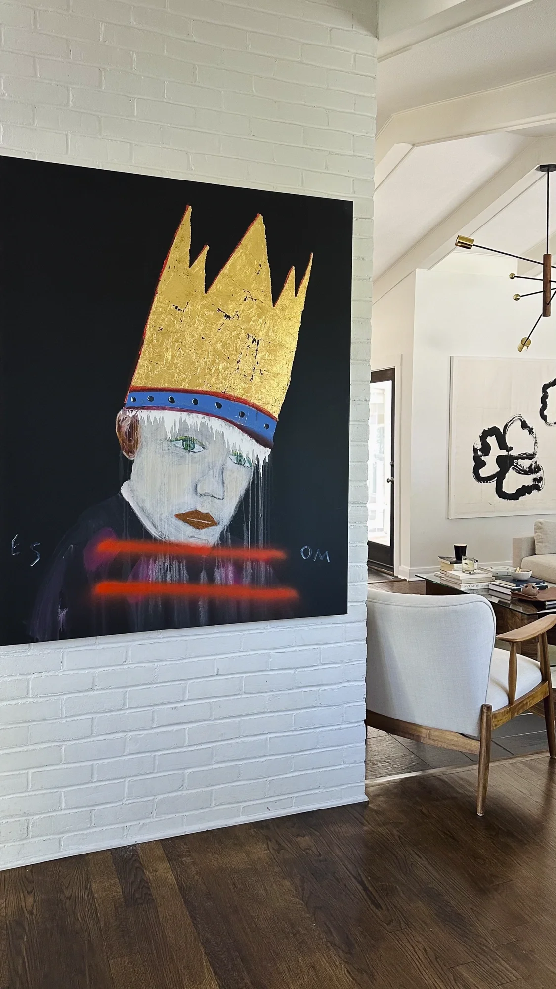 Space: Private Residence, Entryway
Artist: Tony Mose, On Figurative