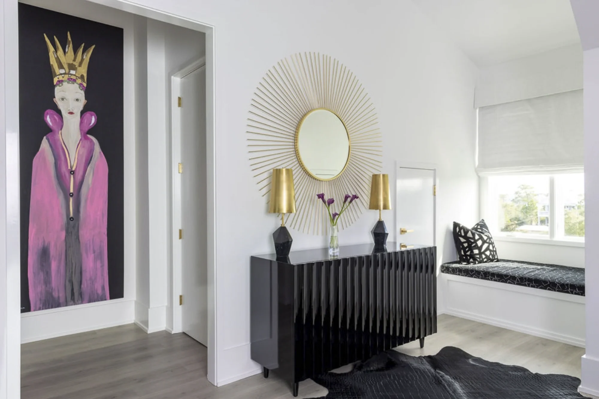 Designer: Villa Vici
Space: Private Residence, Hall
Artist: Tony Mose, On Figurative