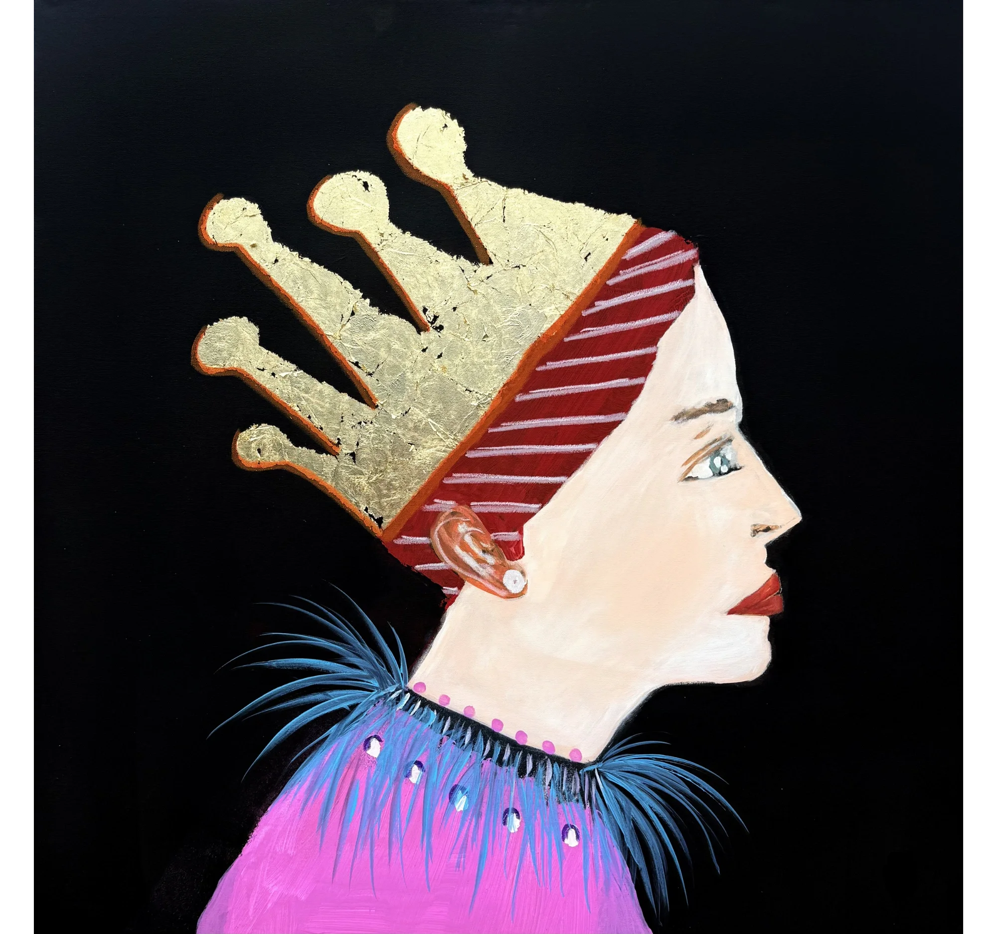 0726W10_QUEENWITHFEATHERCOLLAR_COLLAB_4848.webp