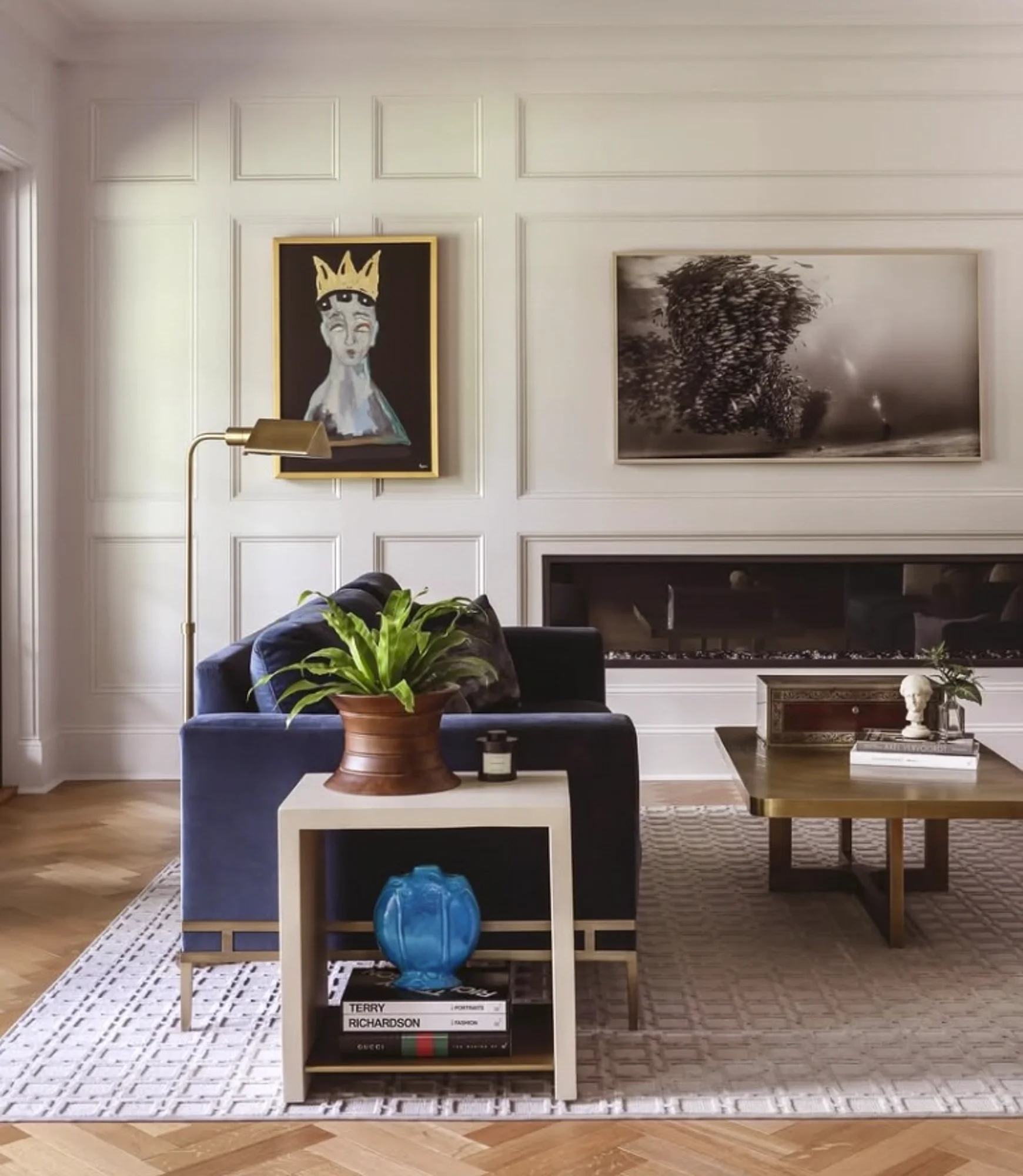 Designer: TIEK BYDAY
Space: Private Residence, Entertainment Area
Artist: Tony Mose, On Figurative