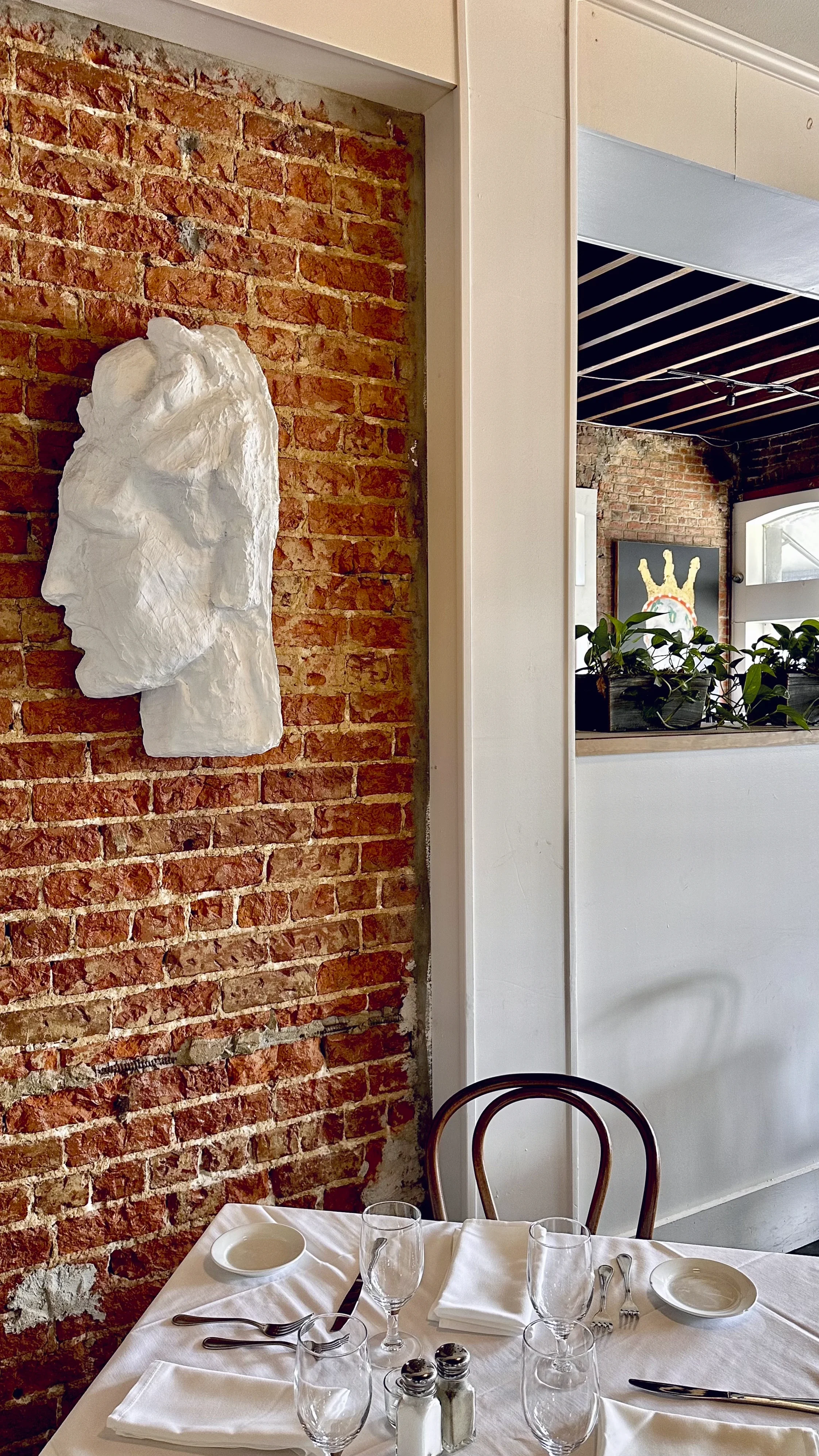 Project: Annunciation
Space: Restaurant
Artist: Tony Mose, On Sculpture
Location: New Orleans, LA