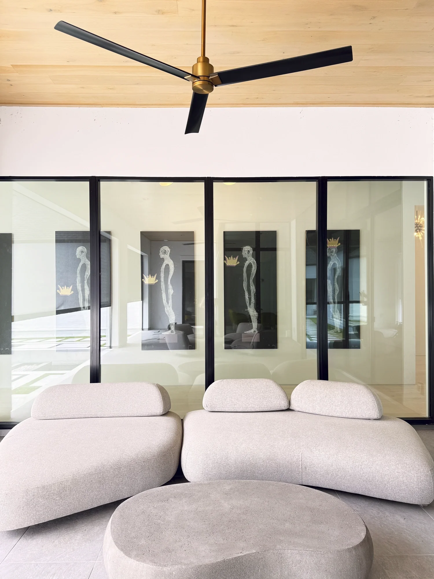 Space: Private Residence, Hall
Artist: Tony Mose, On Figurative