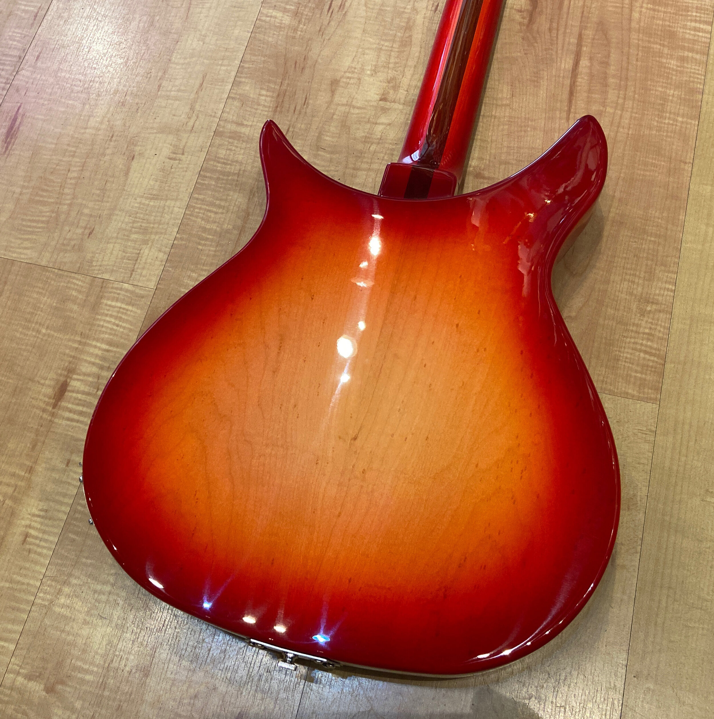 Rickenbacker 350V63 Liverpool 6-String Electric Guitar FireGlo