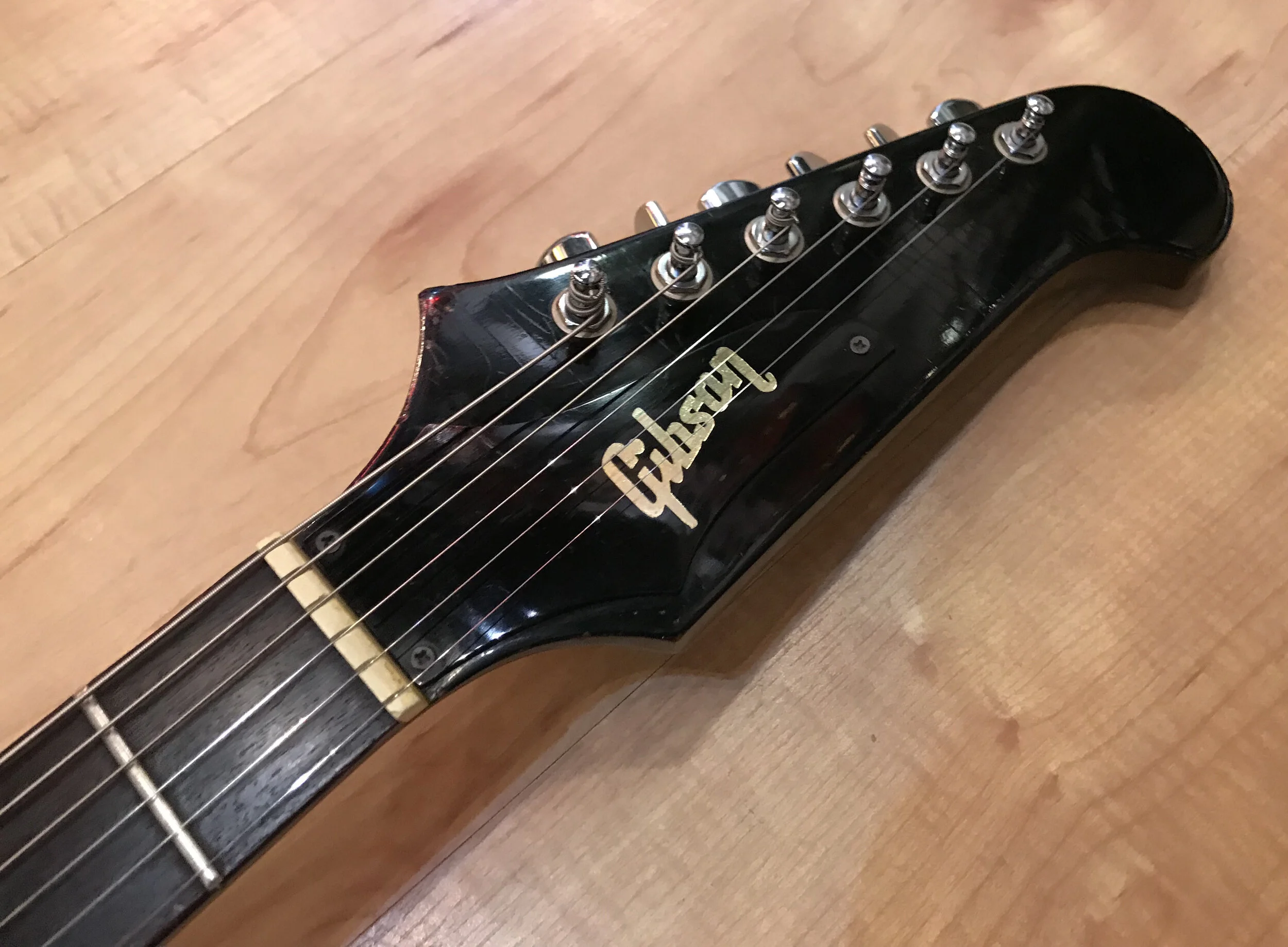 1966_Vintage_Gibson_Firebird_V_Non_Reverse_Model_solid_body_electric_guitar_Sunburst_84920.jpg