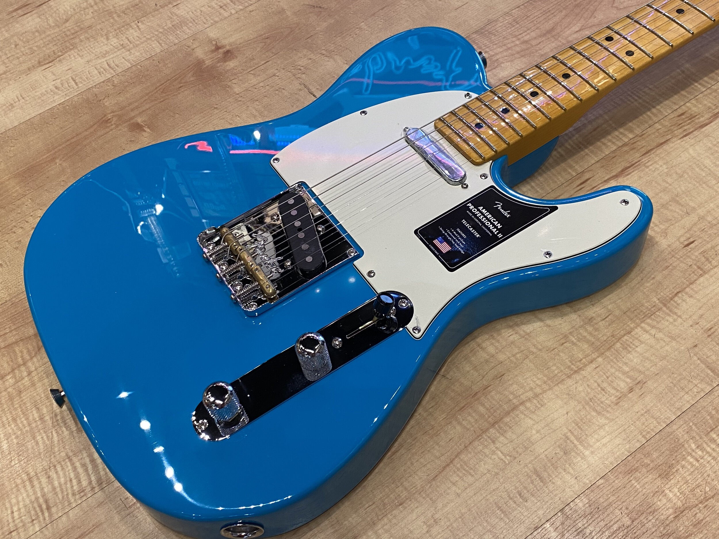 Fender_American_Professional_II_Telecaster_Electric_Guitar_Blackguard_Tele_Miami_Blue_8