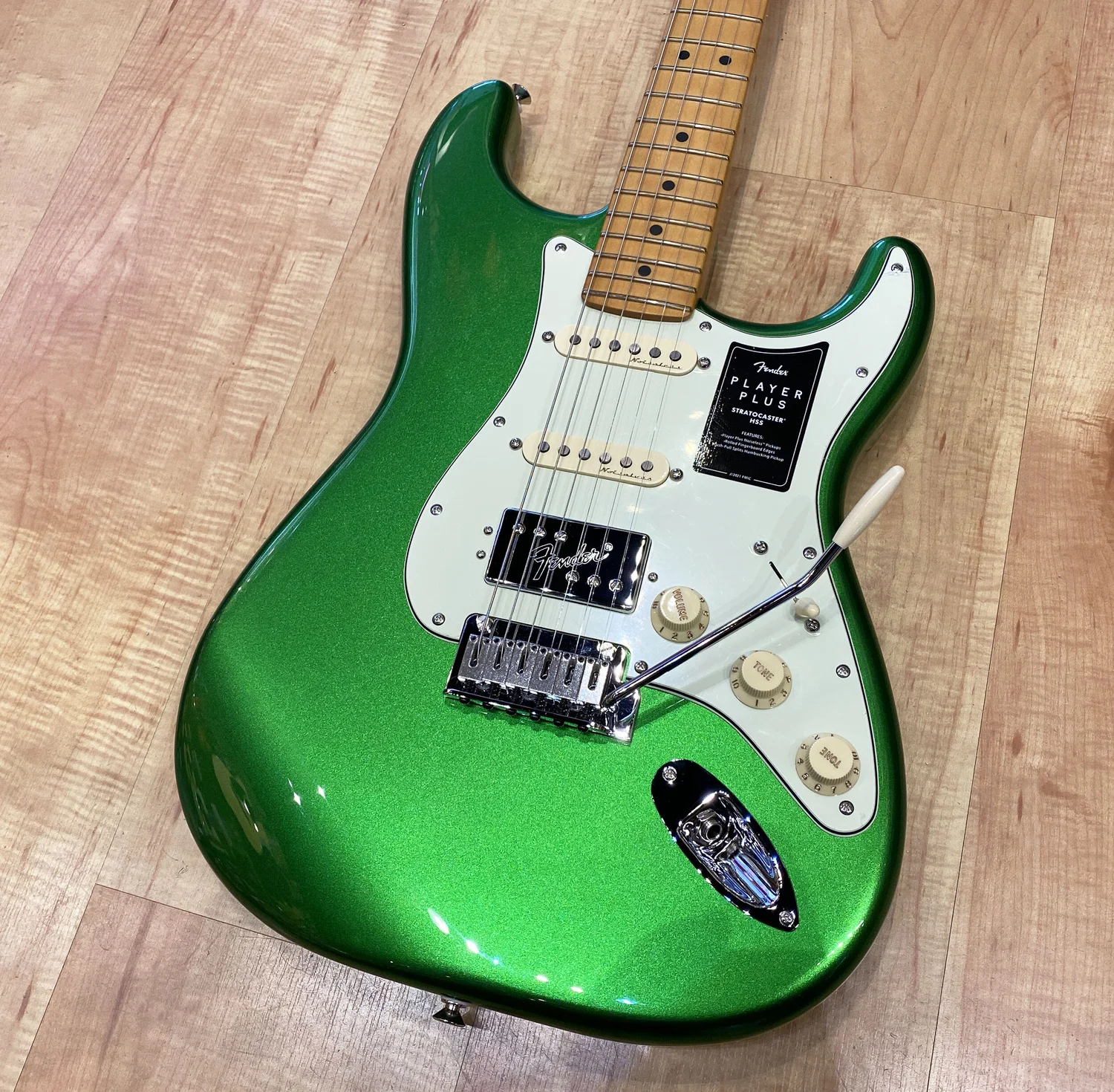 Fender Player Plus Stratocaster HSS Electric Guitar (Cosmic Jade 