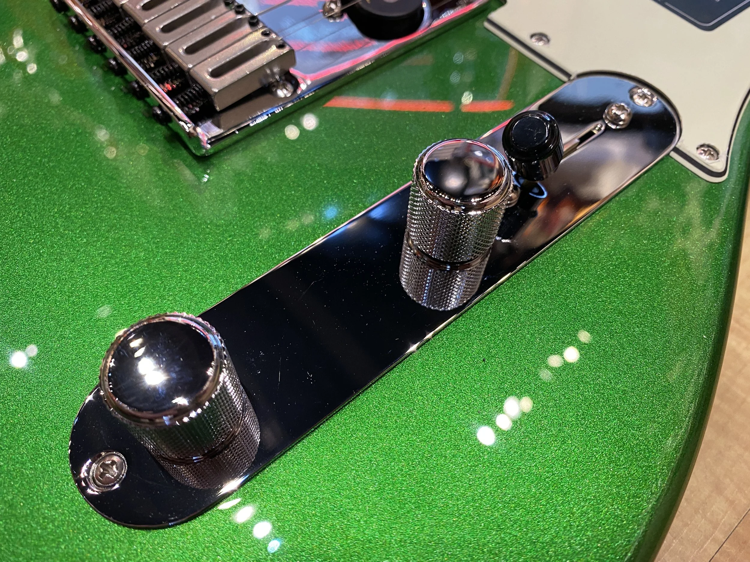Fender_Player_Plus_Telecaster_Electric_Guitar_Cosmic_Jade_Green_10