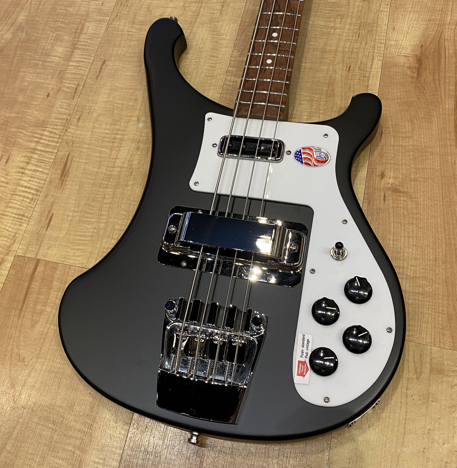 Rickenbacker 4003S Bass Matte Black — Andy Babiuk's Fab Gear
