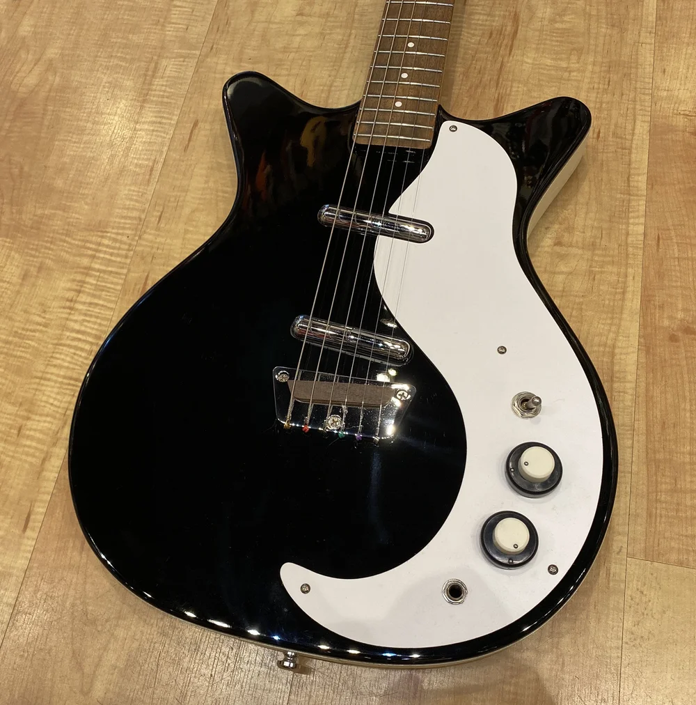 Danelectro Stock  