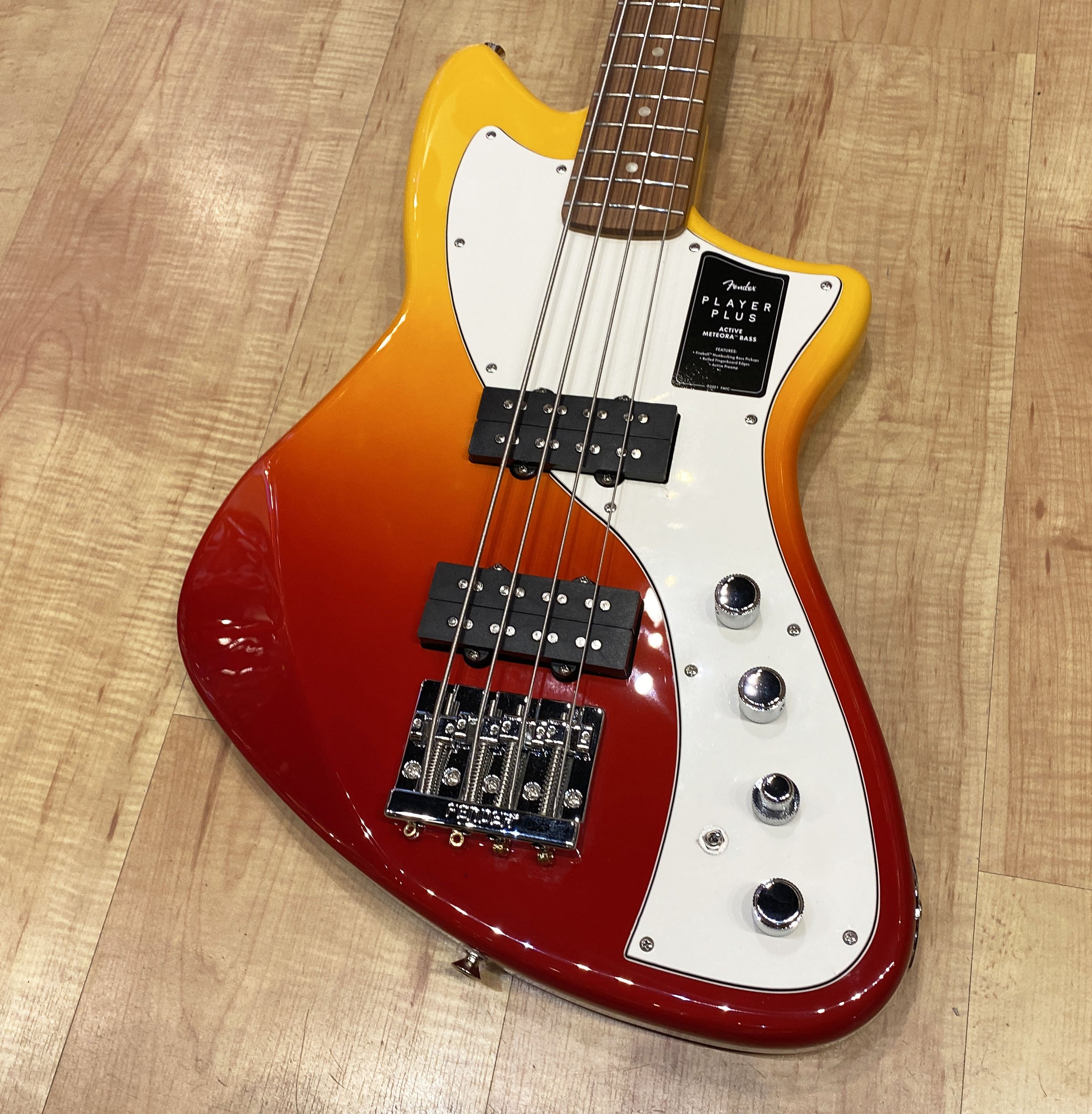 Fender Player Plus Active Meteora Bass Tequila Sunrise — Andy Babiuk's Fab  Gear