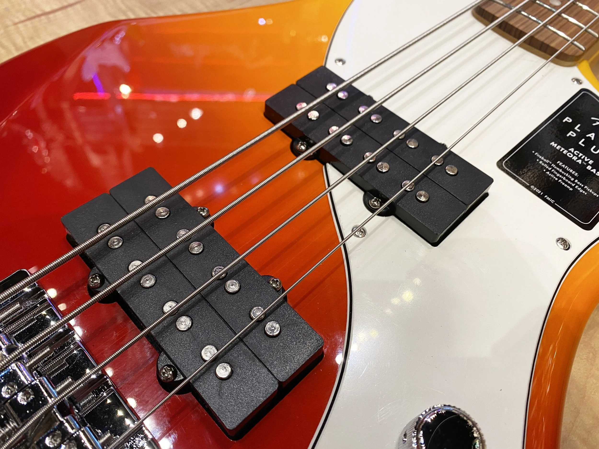 Fender Player Plus Active Meteora Bass Tequila Sunrise — Andy Babiuk's