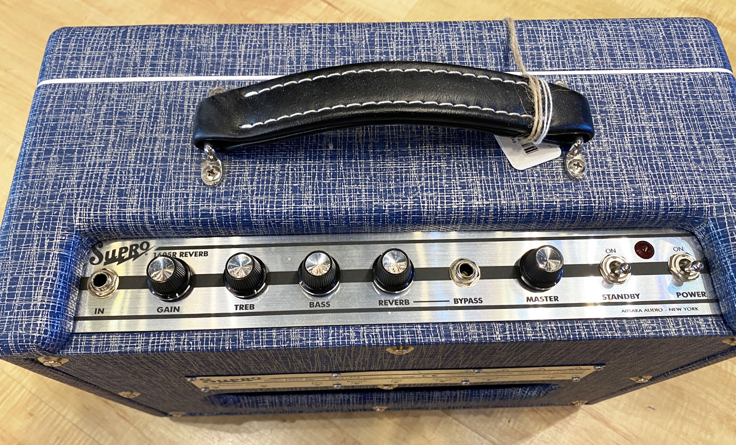 Supro_1605R_Reverb_1x8_5-watt_Tube_Combo_Amp_58749.jpg