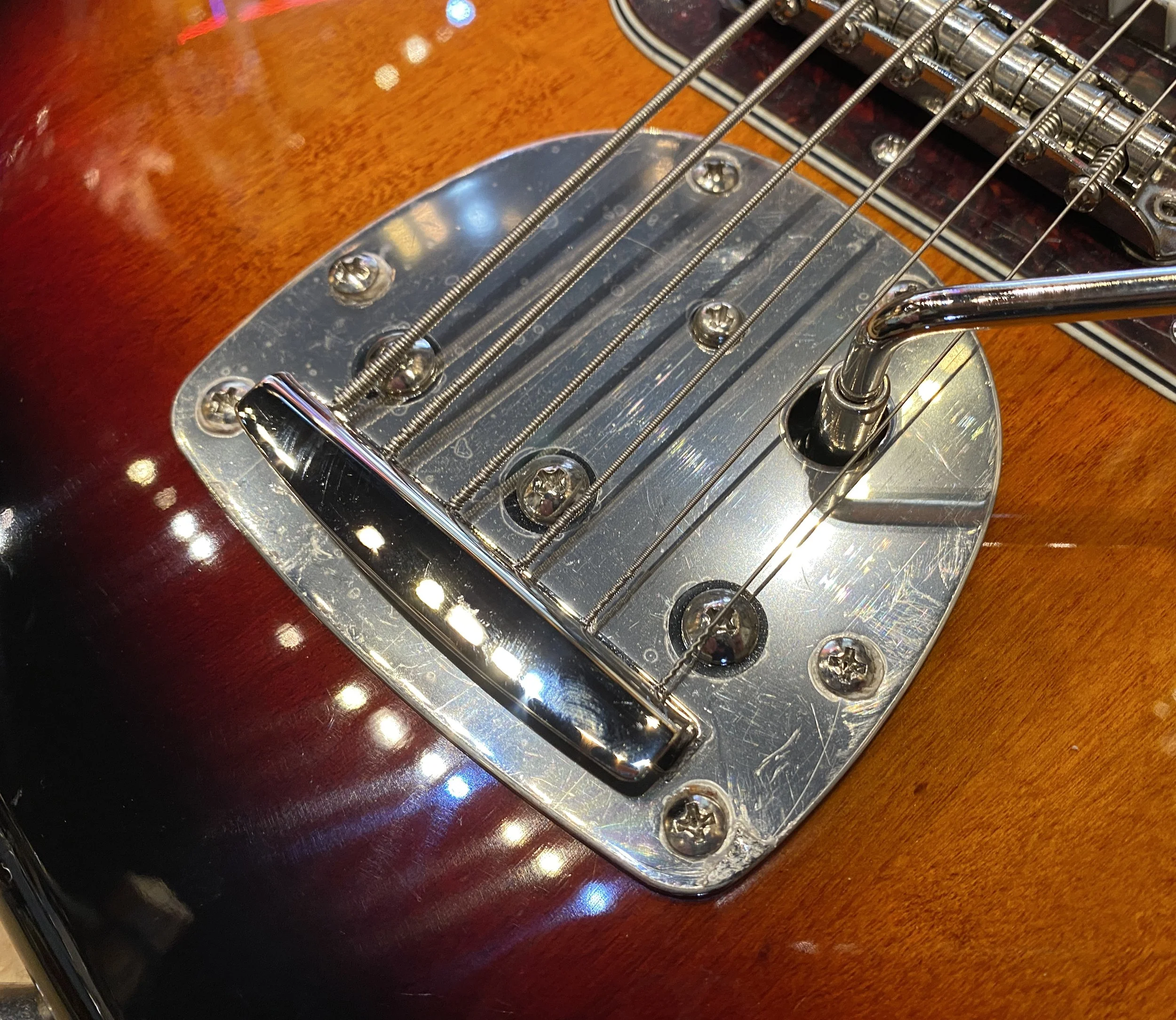 squier bass vi bridge