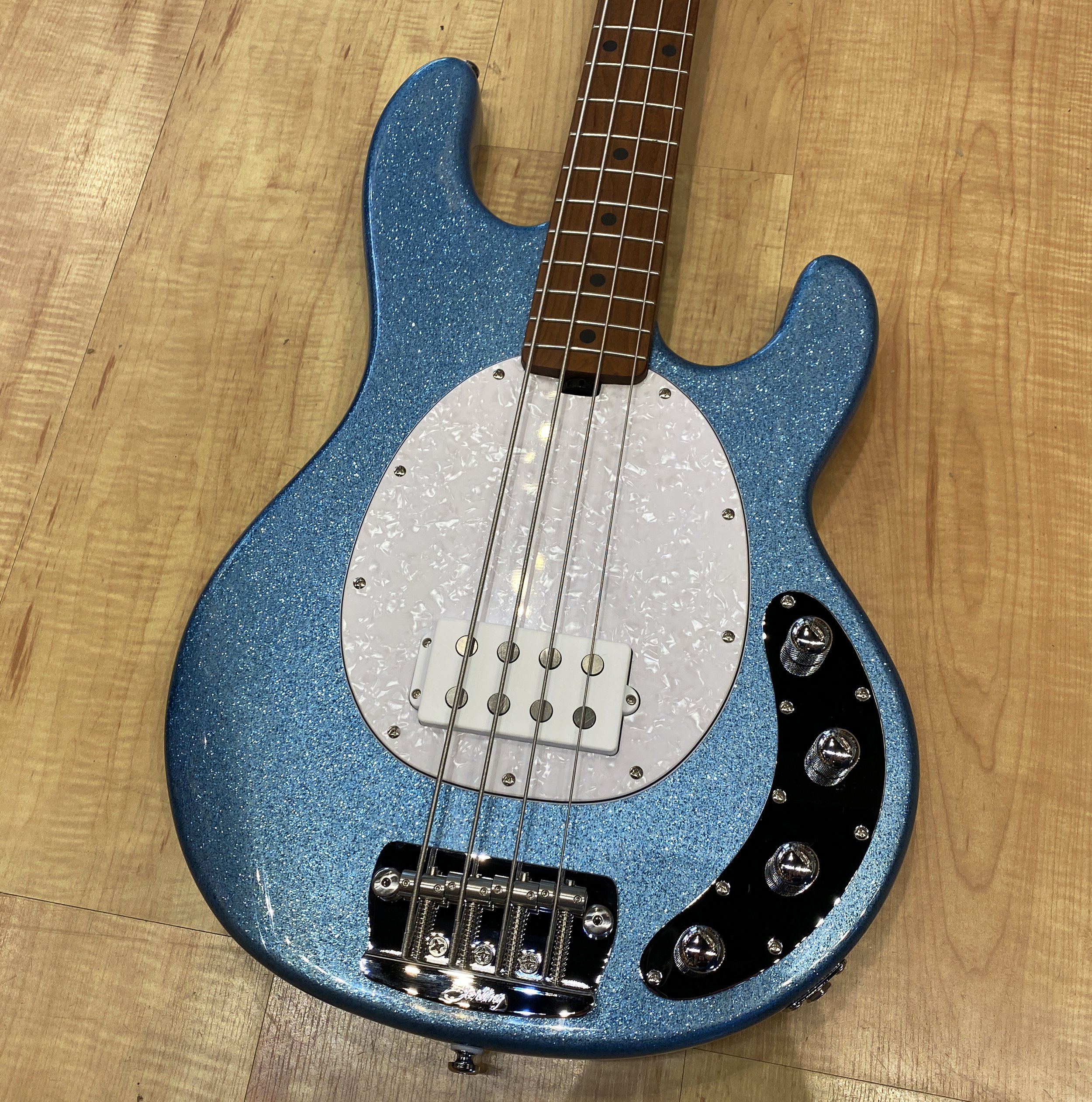 Sterling By Music Man StingRay Ray34 Bass Blue Sparkle — Andy Babiuk's Fab  Gear