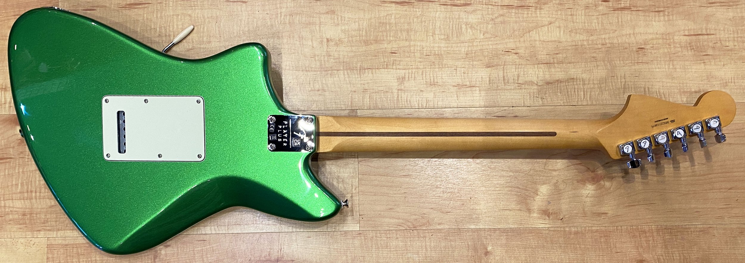 Fender_Player_Plus_Meteora_HH_Electric_Guitar_Cosmic_Green_3