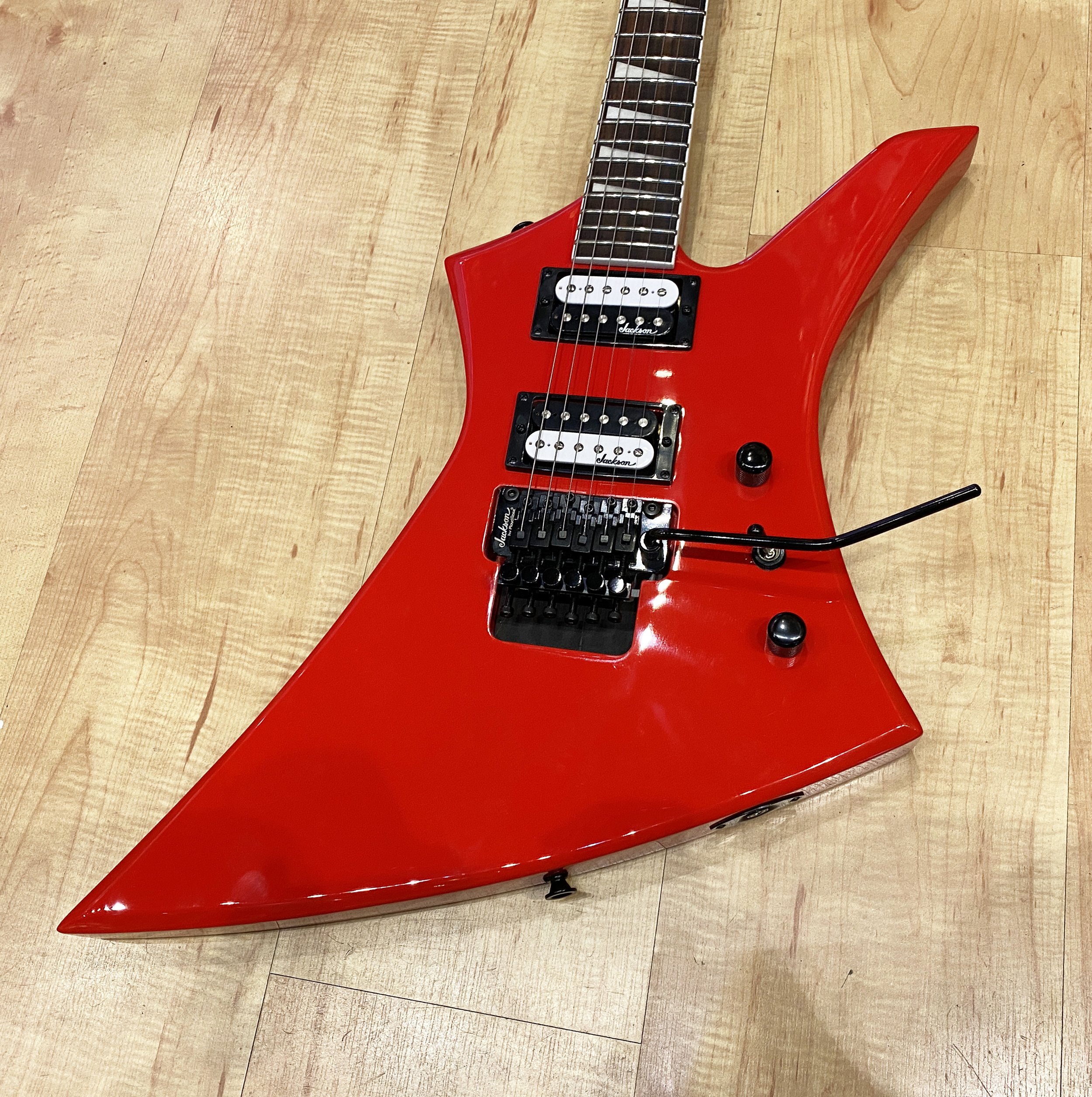 Jackson JS Series Kelly JS32 Electric Guitar Ferrari Red — Andy Babiuk's  Fab Gear