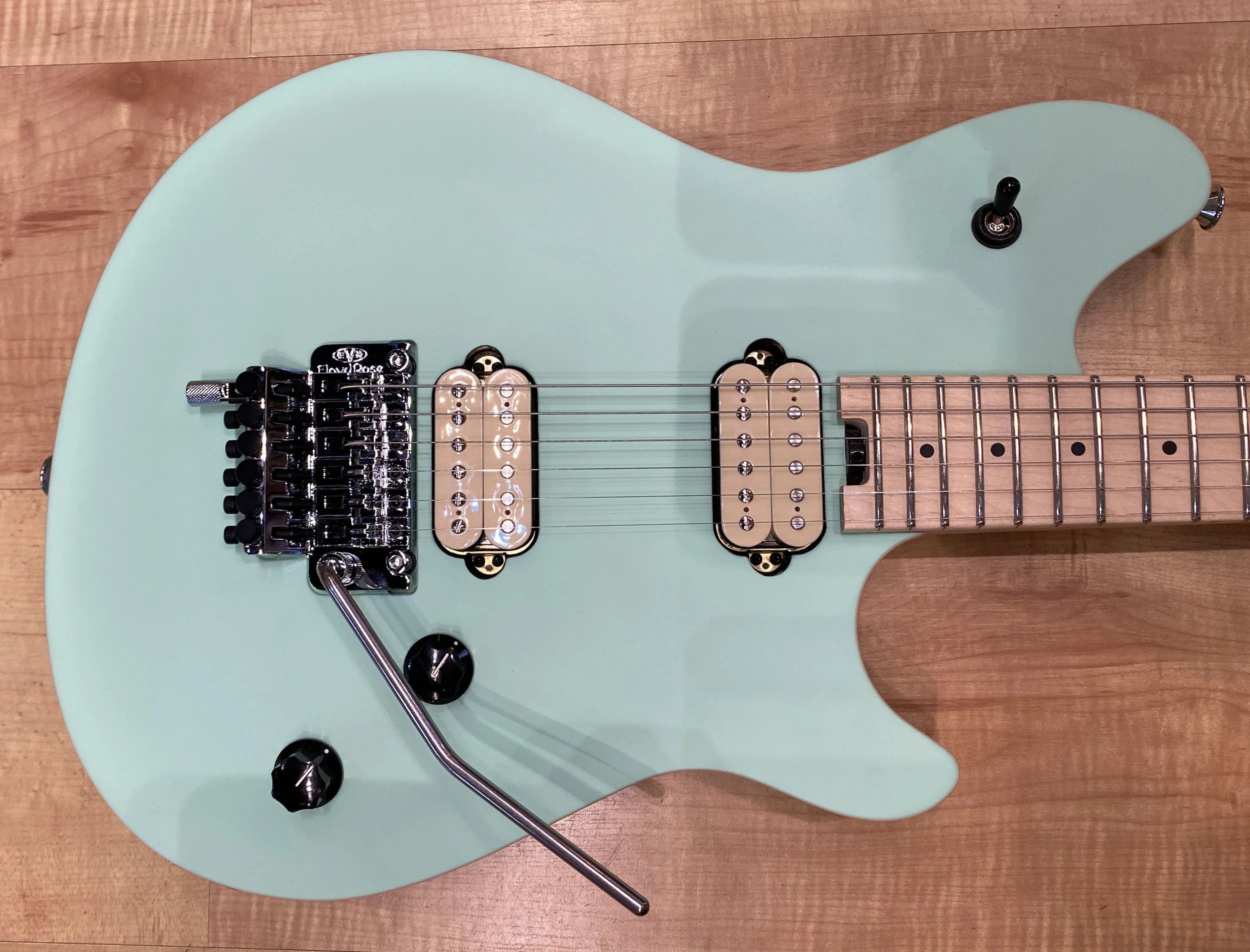 EVH_Wolfgang_Special_Electric_Guitar_Satin_Surf_Green_4
