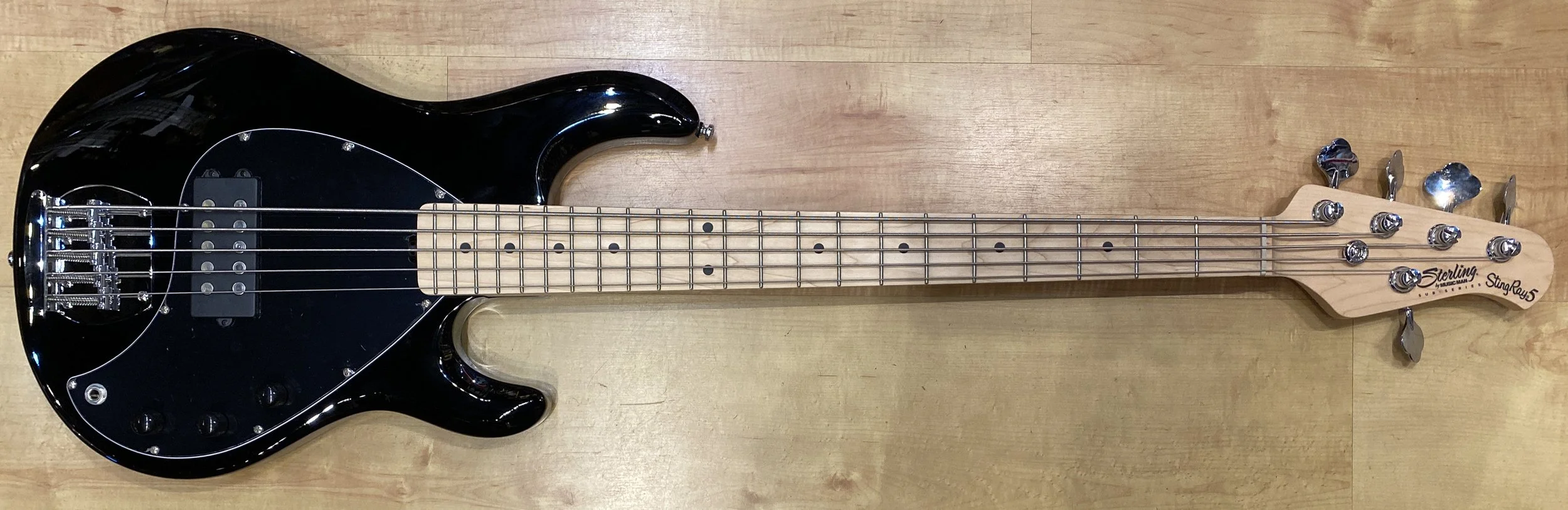 Sterling By Music Man StingRay Ray5 5-String Bass (Black) — Andy 