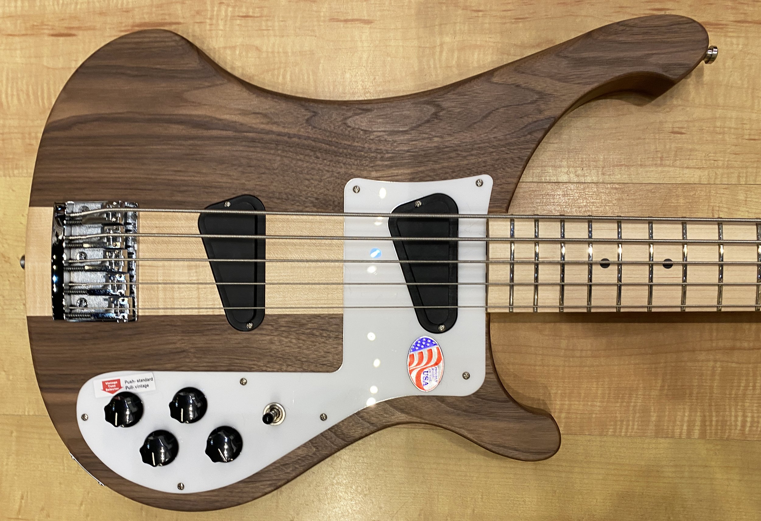 Rickenbacker_4003SW5_4003SW_5_String_Bass_4003S_Walnut_Bass_4