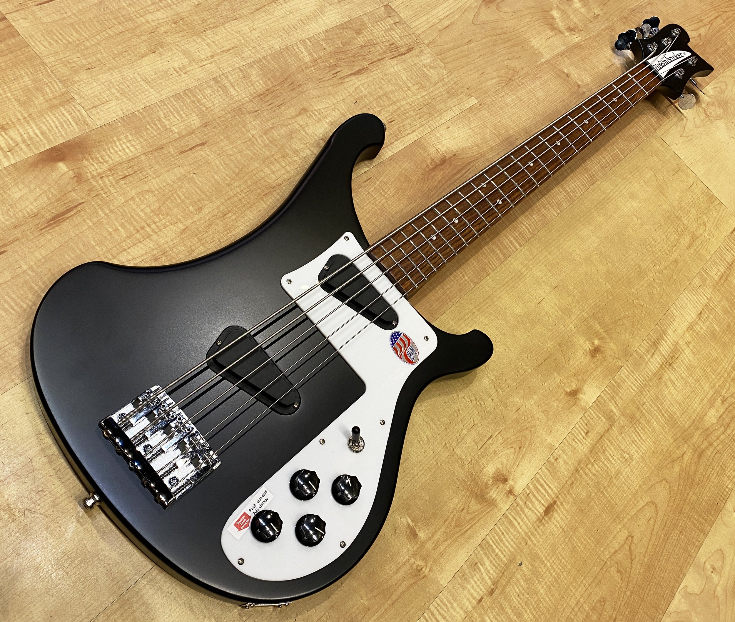 Rickenbacker_4003S5_4003S_5_String_Bass_Matte_Black_11