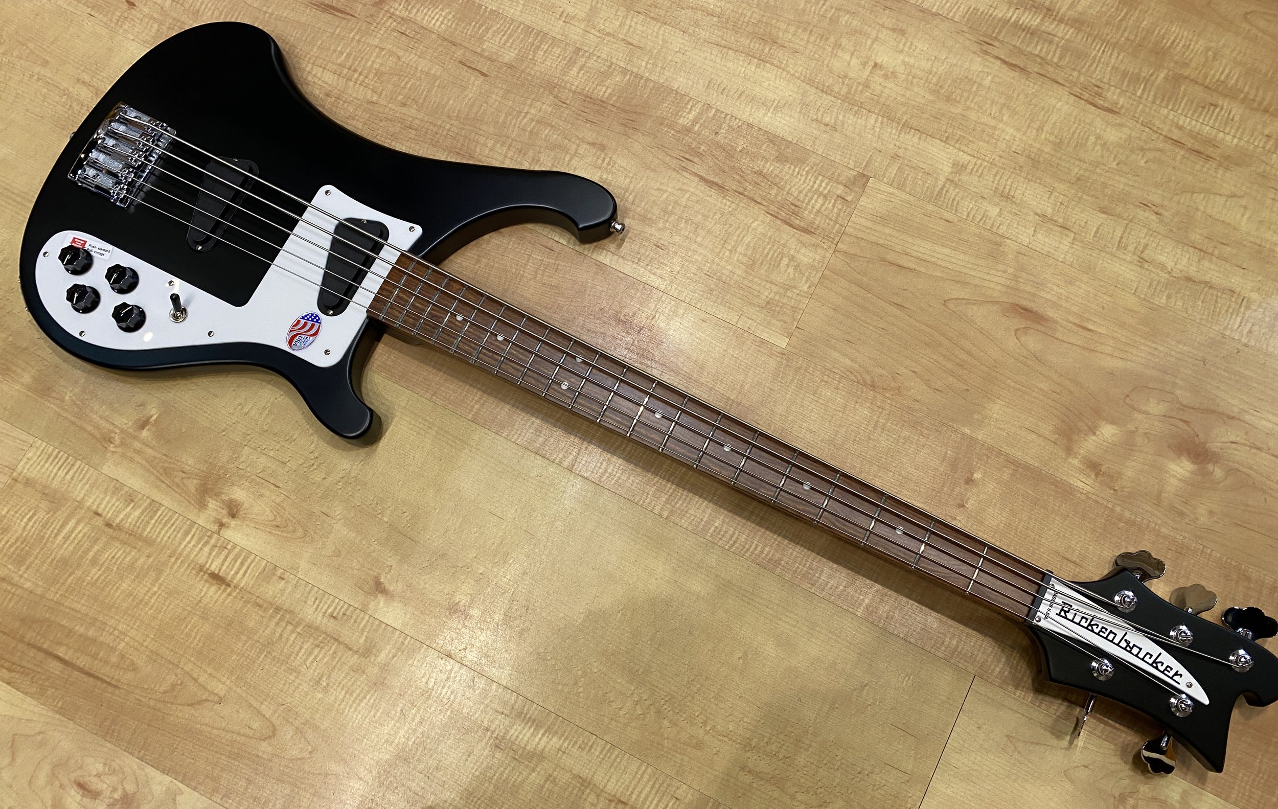 Rickenbacker_4003S5_4003S_5_String_Bass_Matte_Black_12