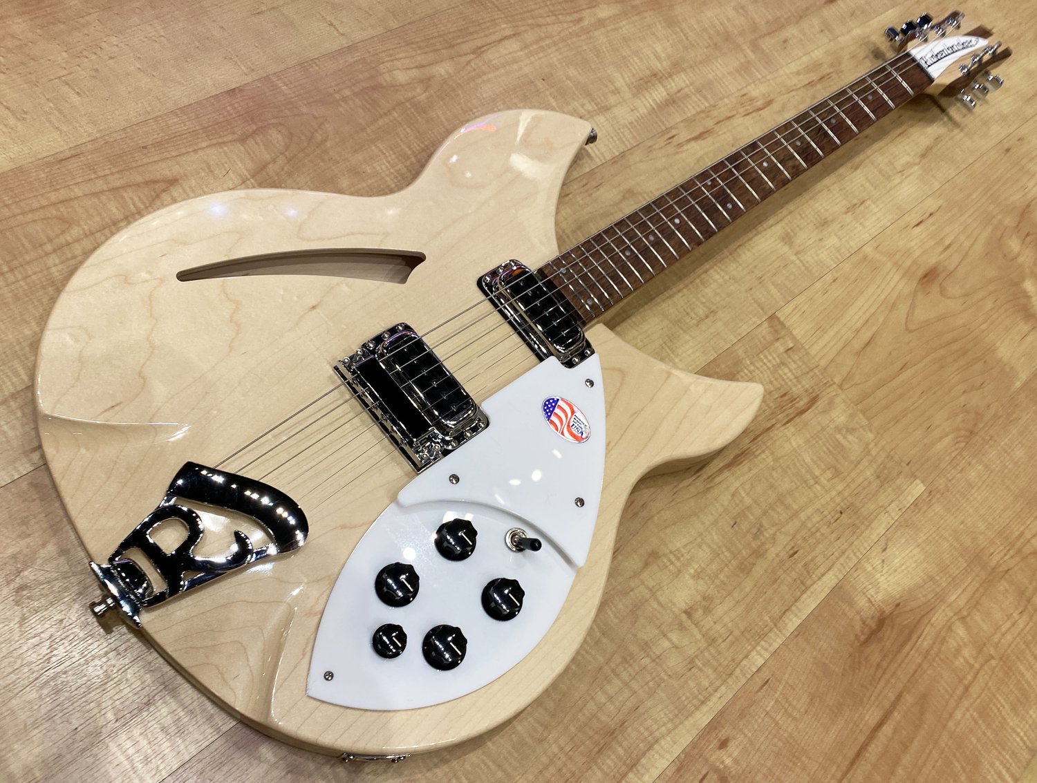Full view of the Rickenbacker 330 24-Fret 6-String Electric Guitar in MapleGlo Natural