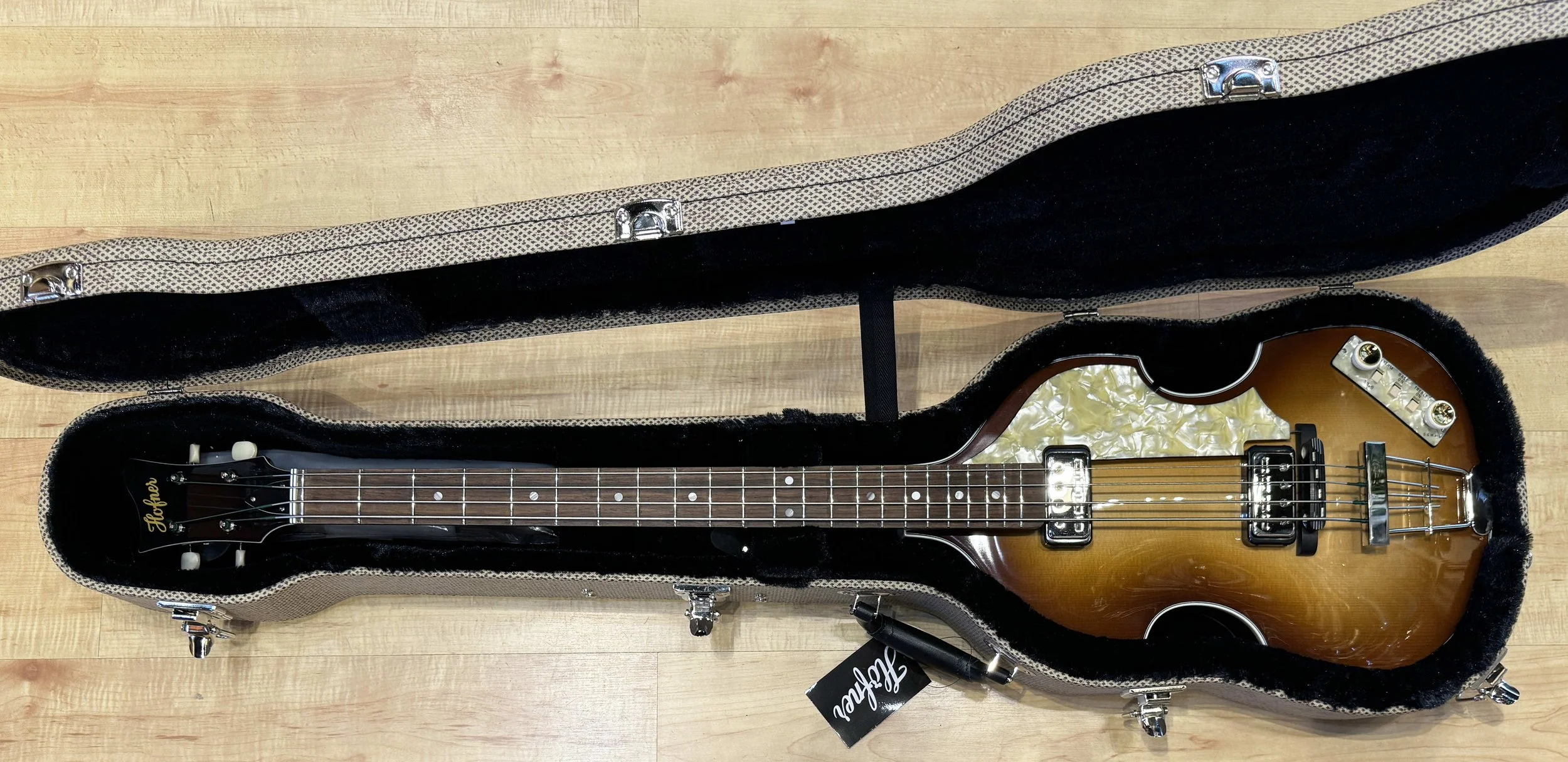 Inside the case of the Hofner Custom Shop 500/1 '62 Model Violin Bass In Euro-Burst
