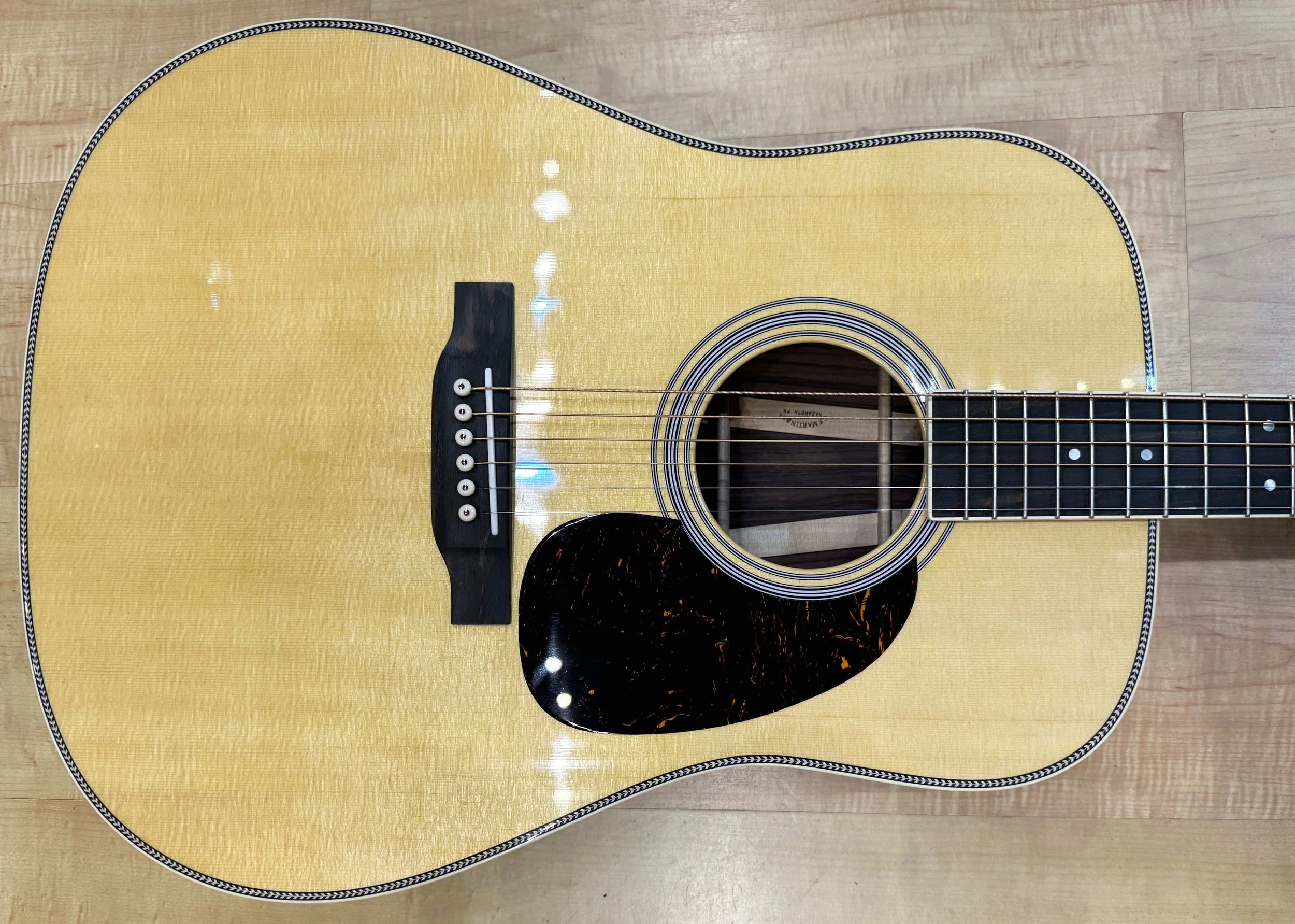 Body of the Martin Standard Series HD-35 Acoustic Guitar Previous Version