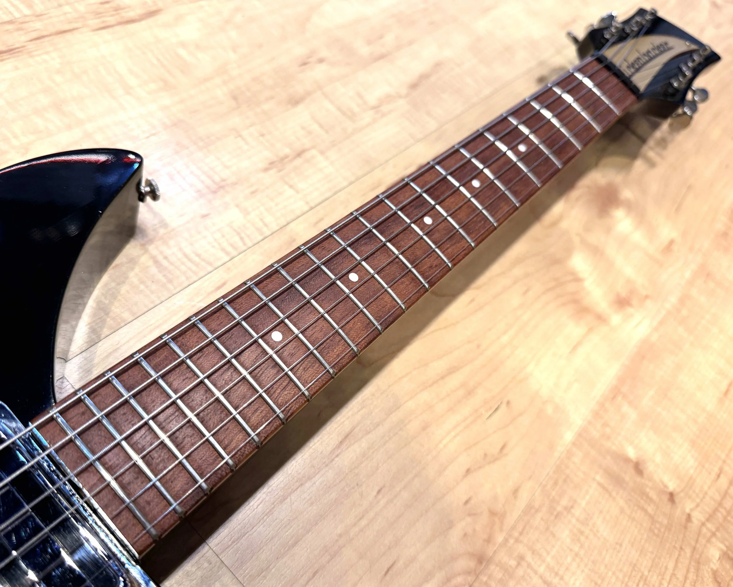 Fingerboard of the Rickenbacker 325C58 with John Lennon mod (JetGlo) - Used 2002
