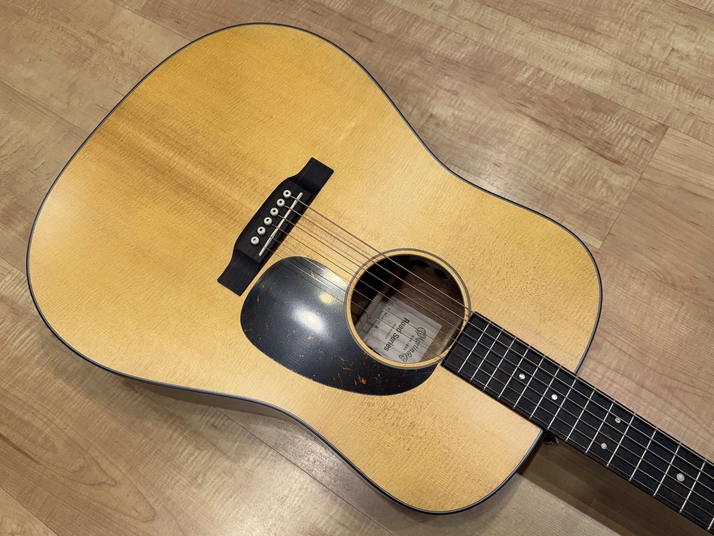 Pickguard of the Martin Road Series D-10E Retro Acoustic Electric Guitar