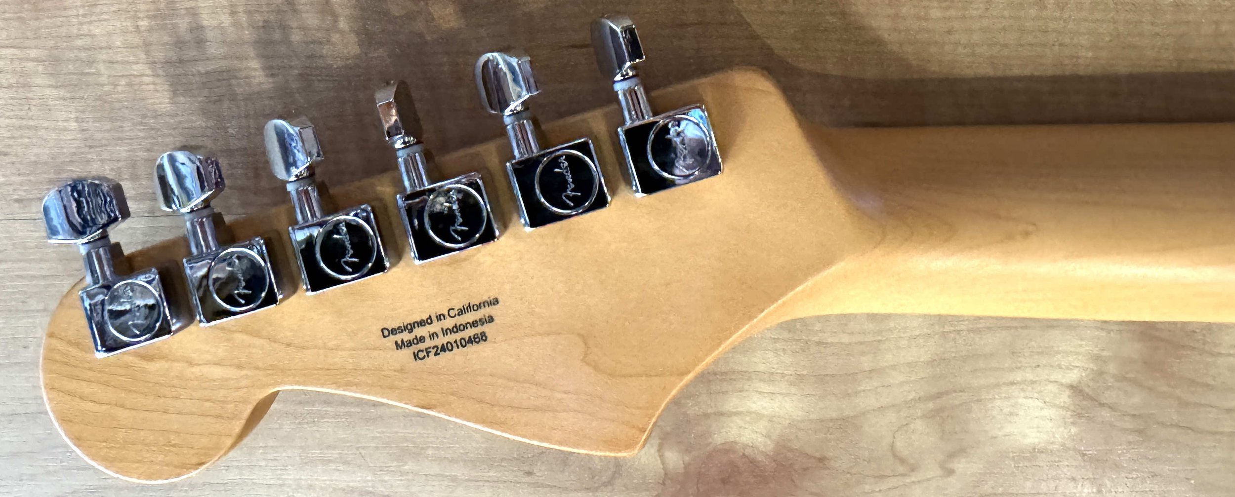 Tuners of the Fender Standard Stratocaster Electric Guitar In Olympic White