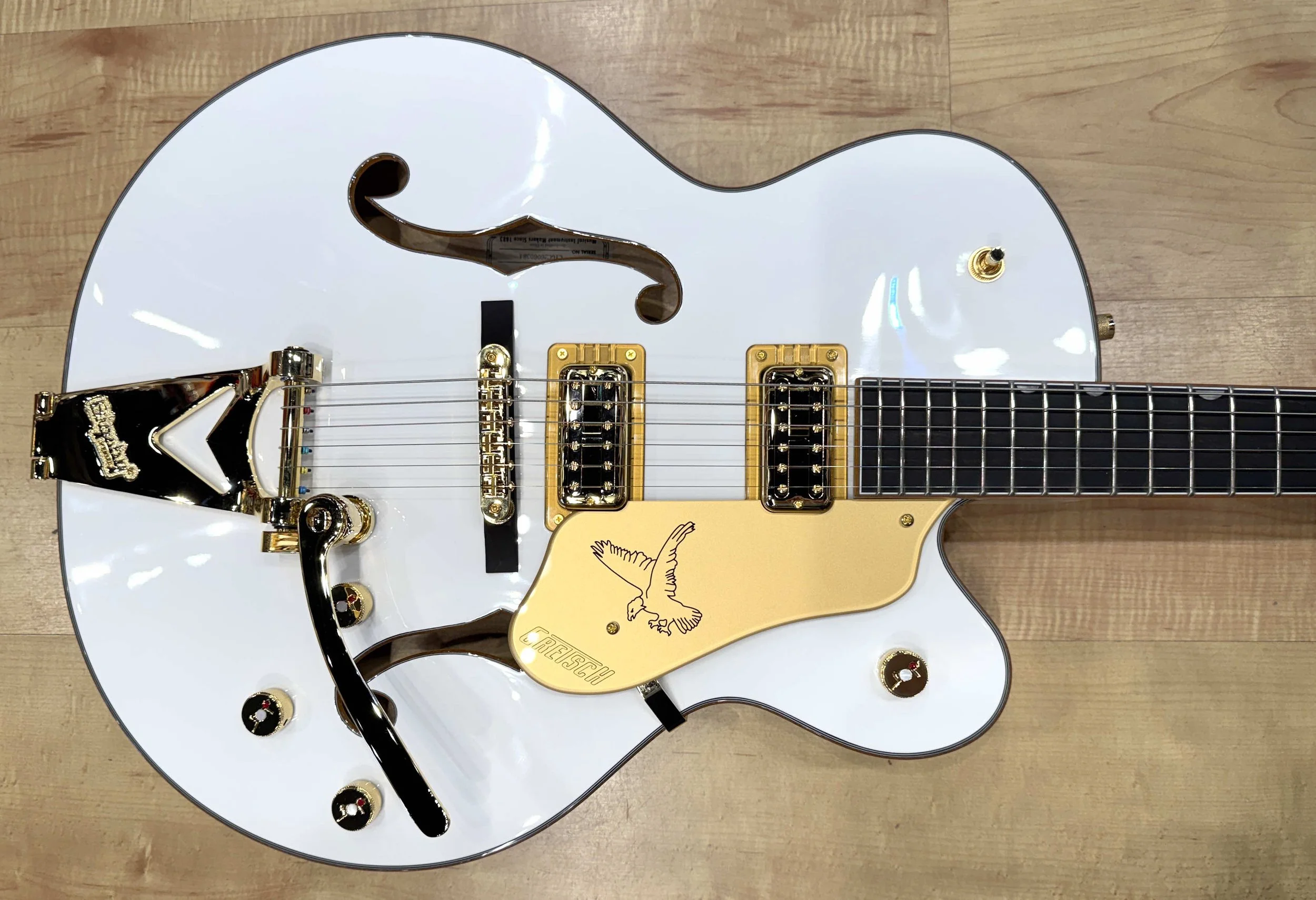 Body of the Gretsch Synchromatic Falcon Hollow Body Single-Cut Electric Guitar with Bigsby (White)